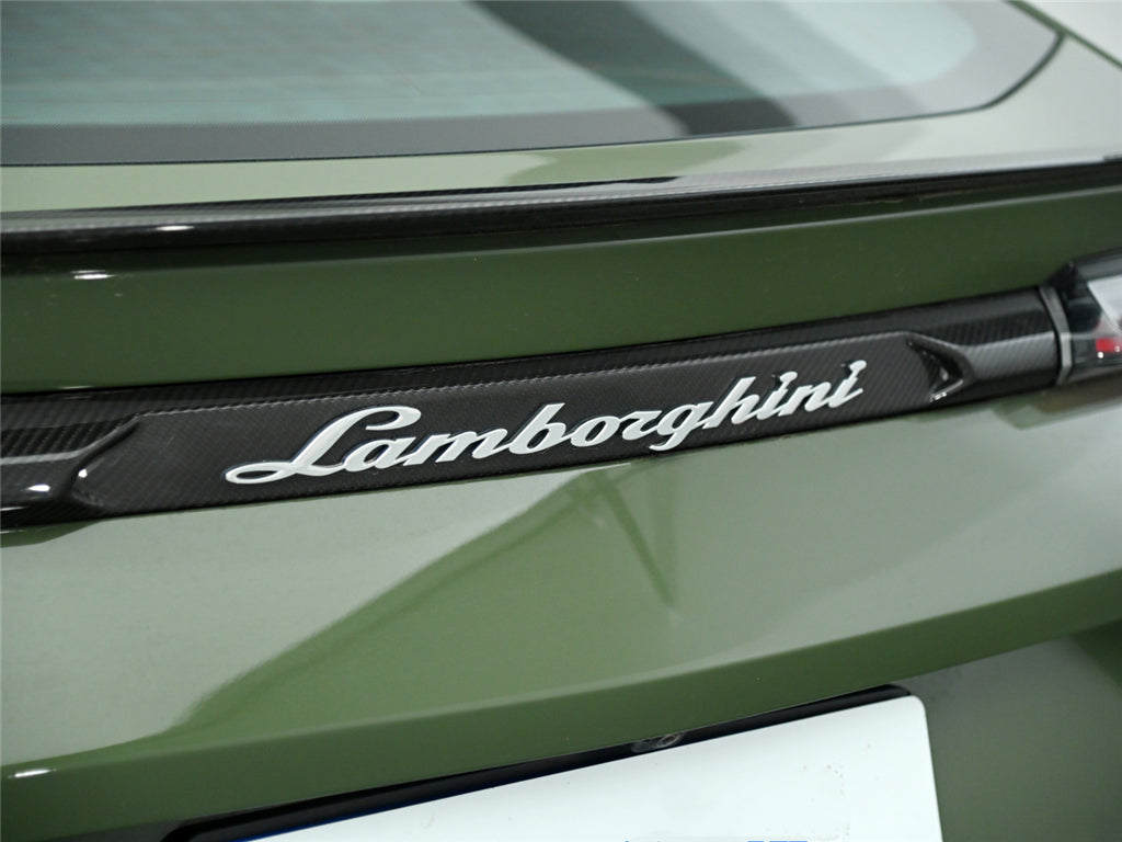 1X Lamborghini URUS Logo Script Lettering Emblem Gloss Black Badge 4ML853742 Italiaspares