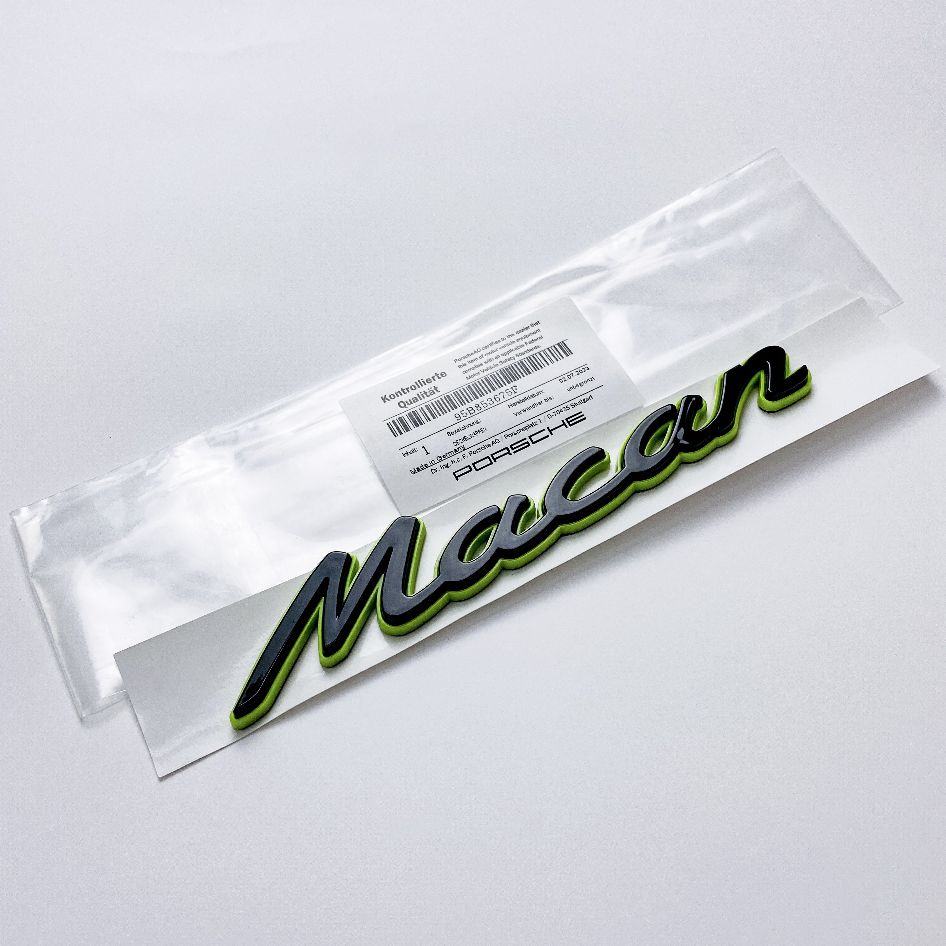 Porsche "Macan" Tailgate Hatch Emblem Decal Badge Green Base Black 95B853675F Italiaspares
