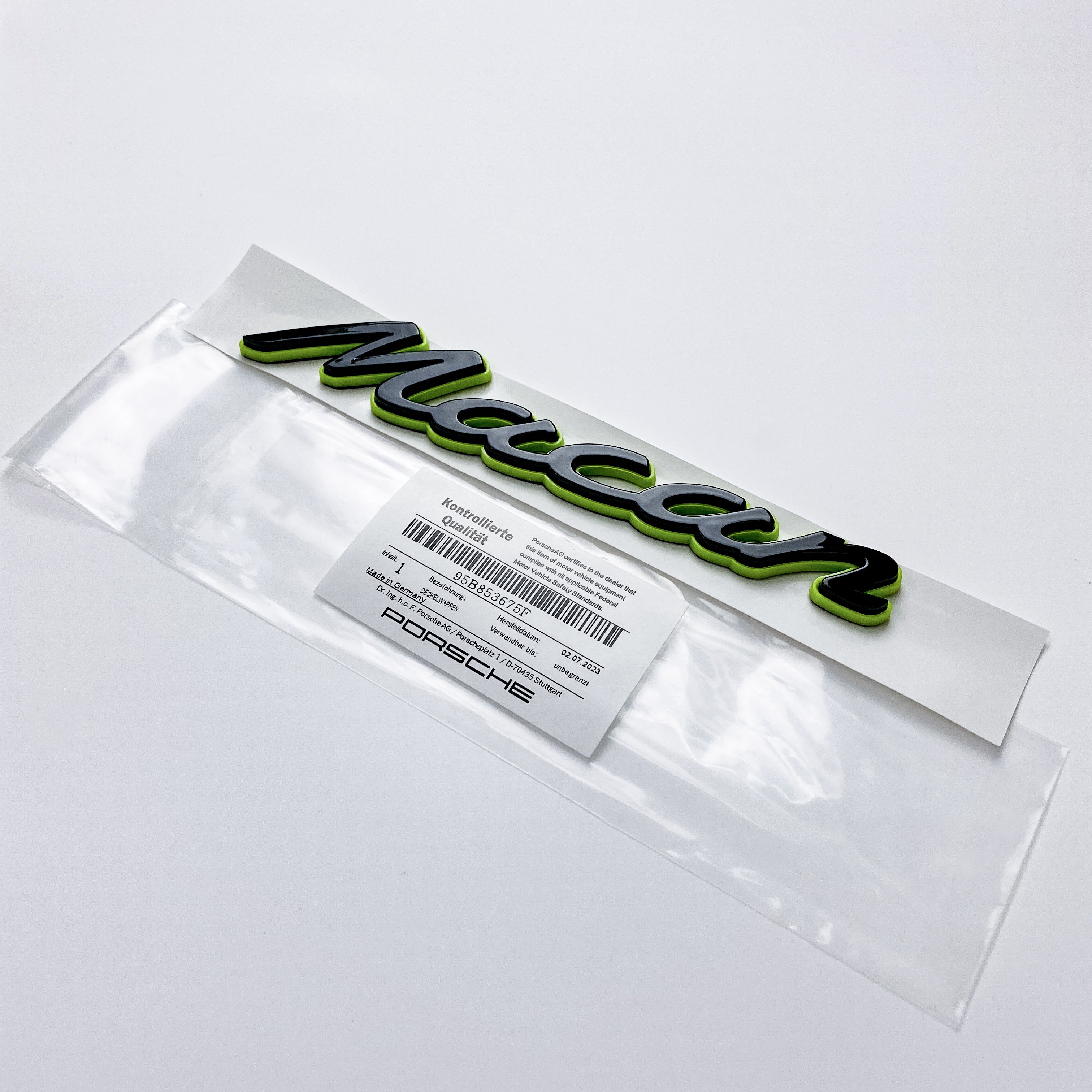 Porsche "Macan" Tailgate Hatch Emblem Decal Badge Green Base Black 95B853675F Italiaspares