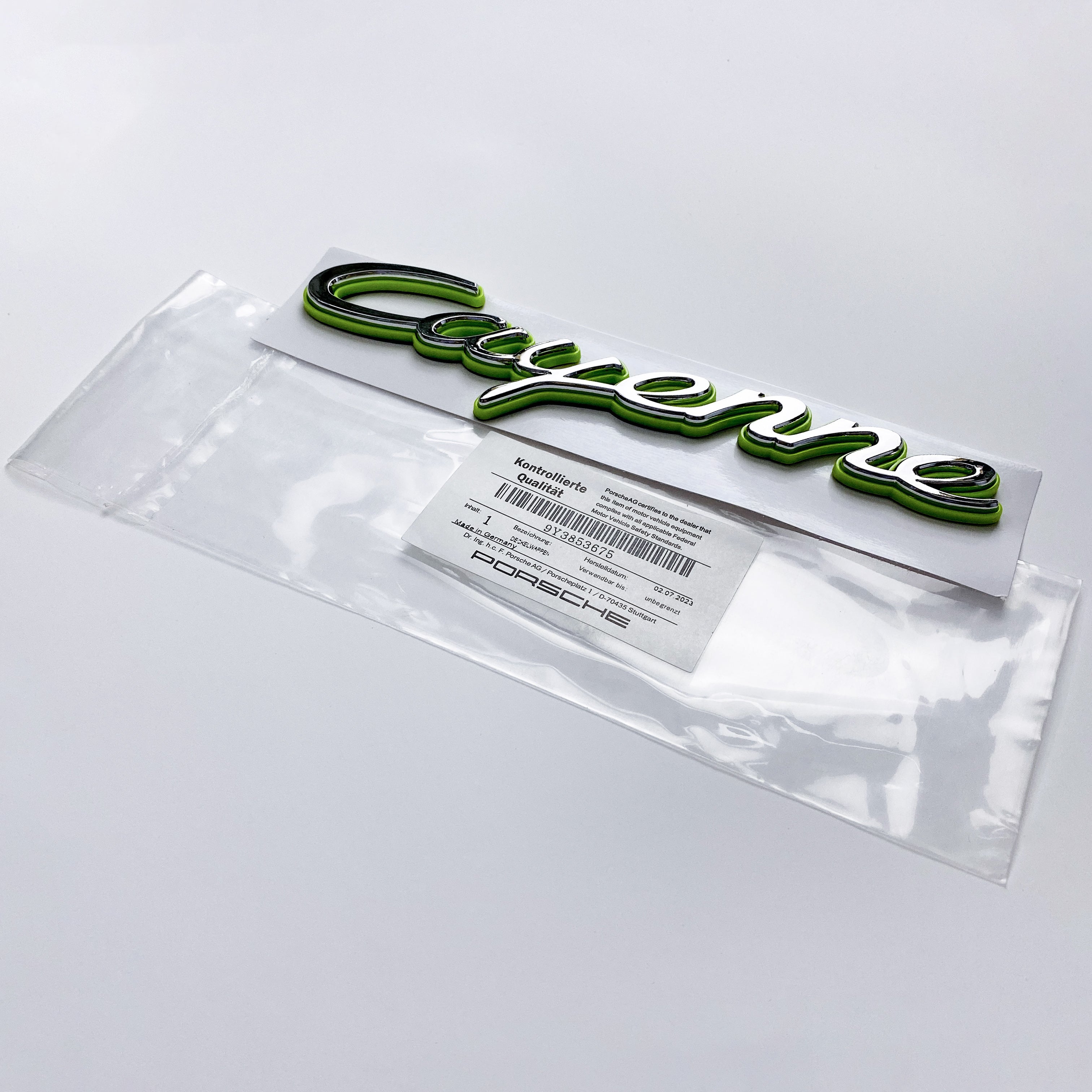 Porsche "Cayenne" Rear Trunk Emblem Decal Badge Green Base Sliver 9Y3853675 Italiaspares