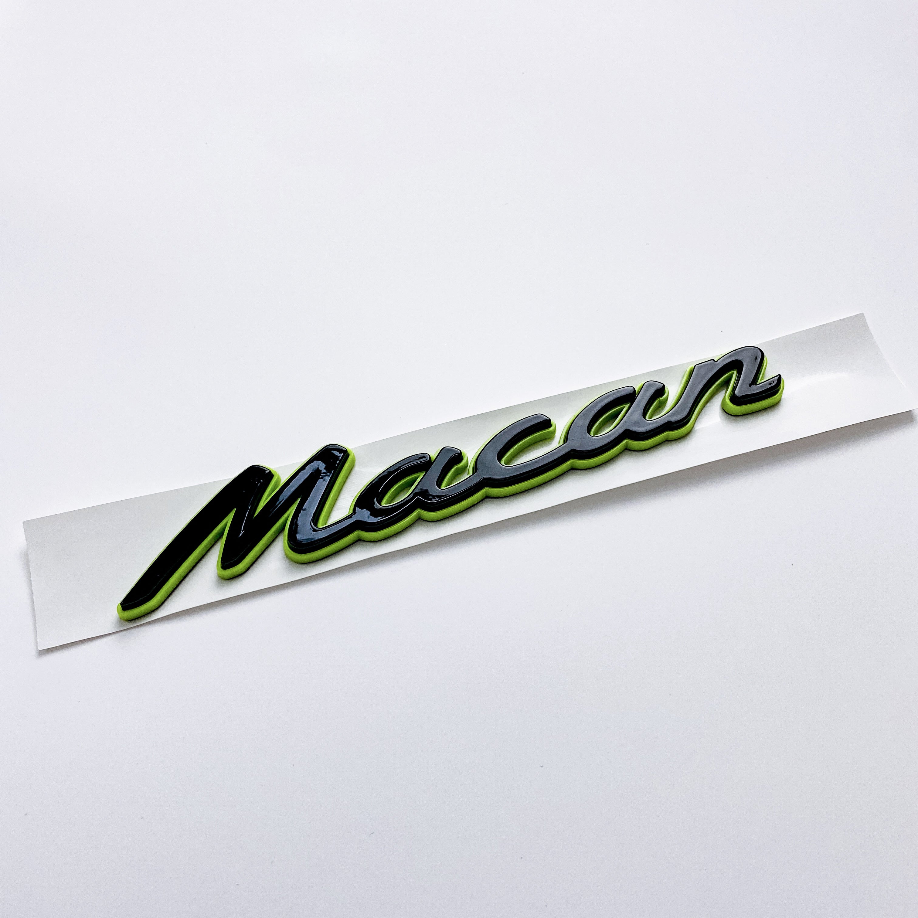 Porsche "Macan" Tailgate Hatch Emblem Decal Badge Green Base Black 95B853675F Italiaspares
