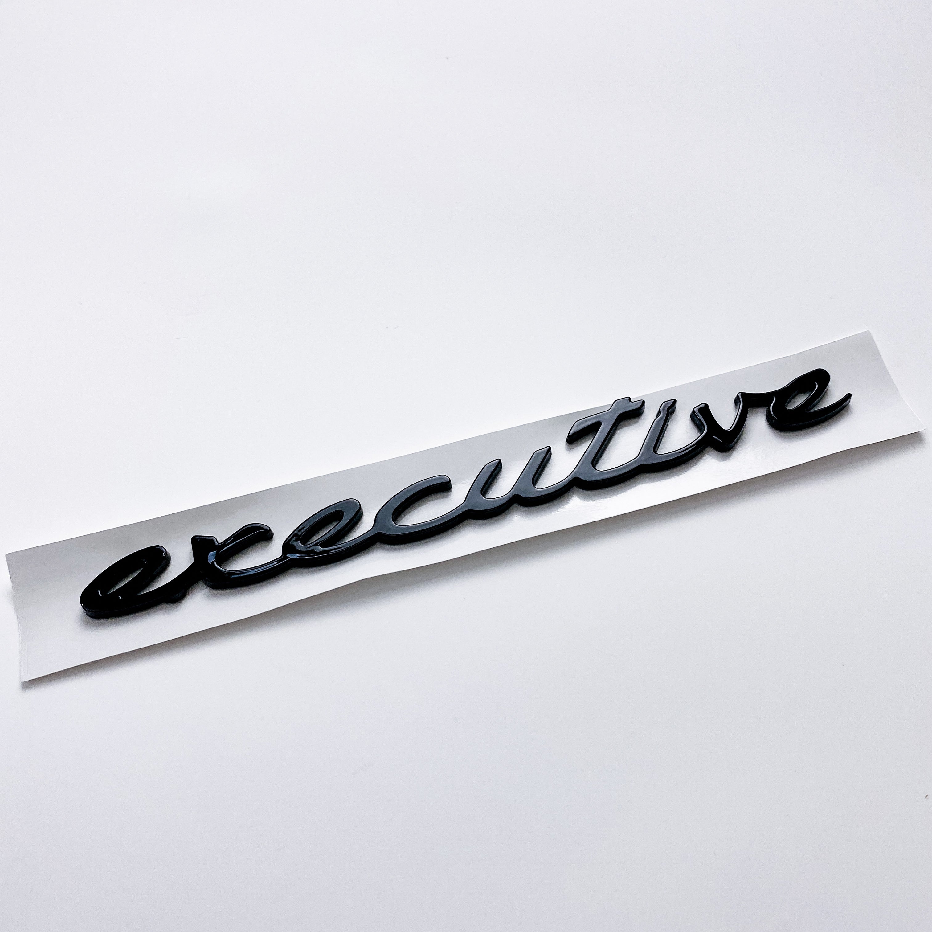 Porsche "Executive" Side Fender badge emblem Decal Badge Gloss Black 97055927500 Italiaspares