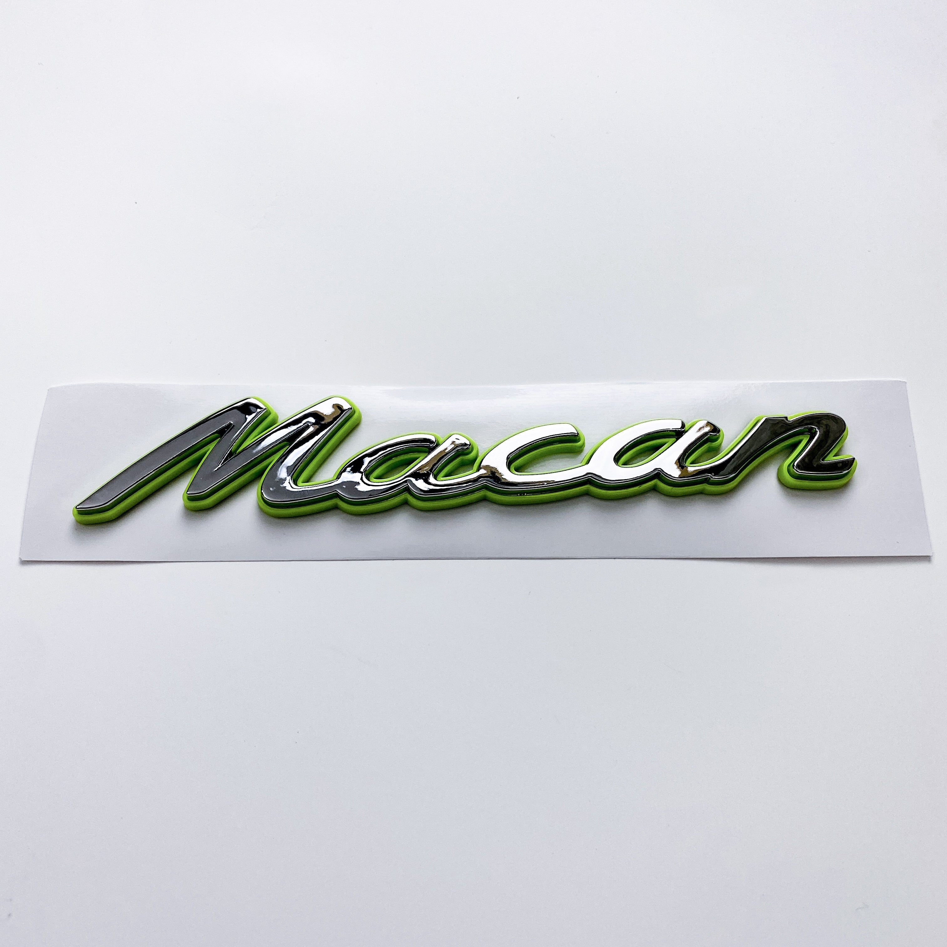 Porsche "Macan" Tailgate Hatch Emblem Decal Badge Green Base Sliver 95B853675F Italiaspares