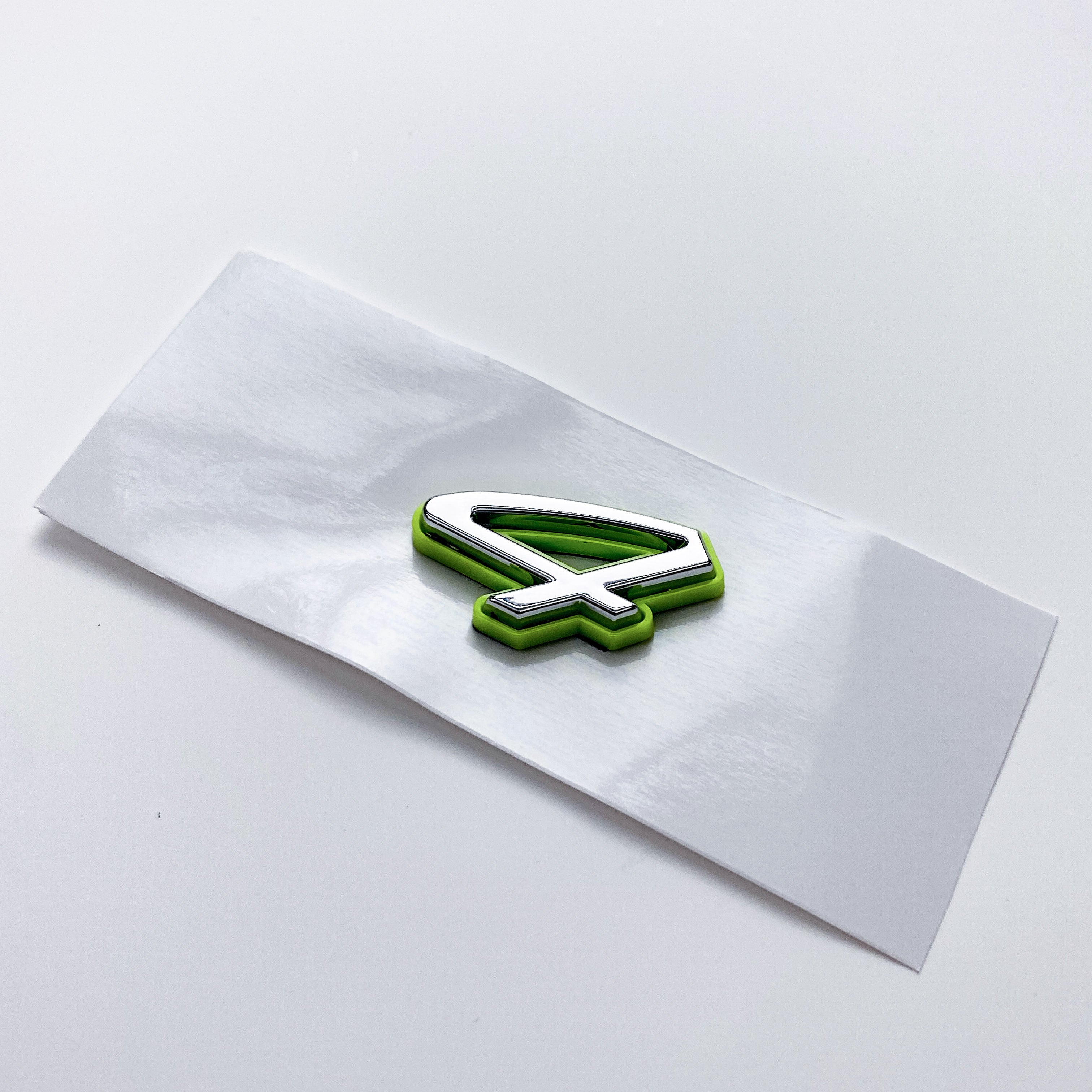 Porsche "4" Rear Emblem Badge Logo Nameplate Letter Green Base Sliver 971853675AC Italiaspares