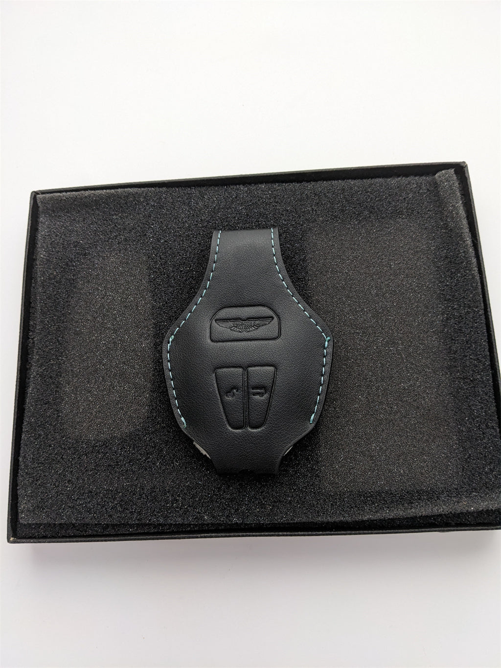 Aston Martin DB11 Vantage Black Leathe Key Case Italiaspares