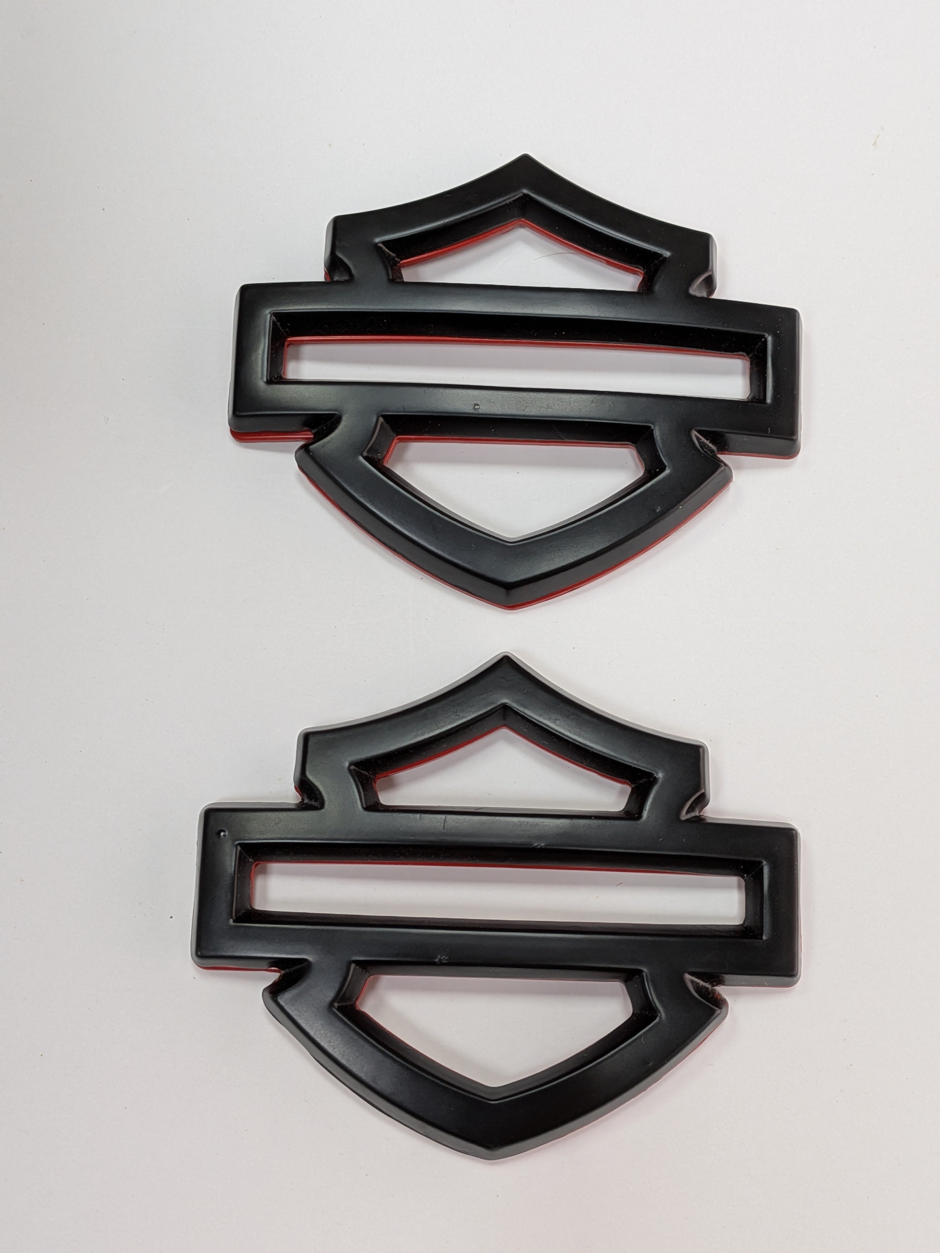 Harley davidson Metal CVO Tank Emblems Badges New Sliver black-chrome Factory