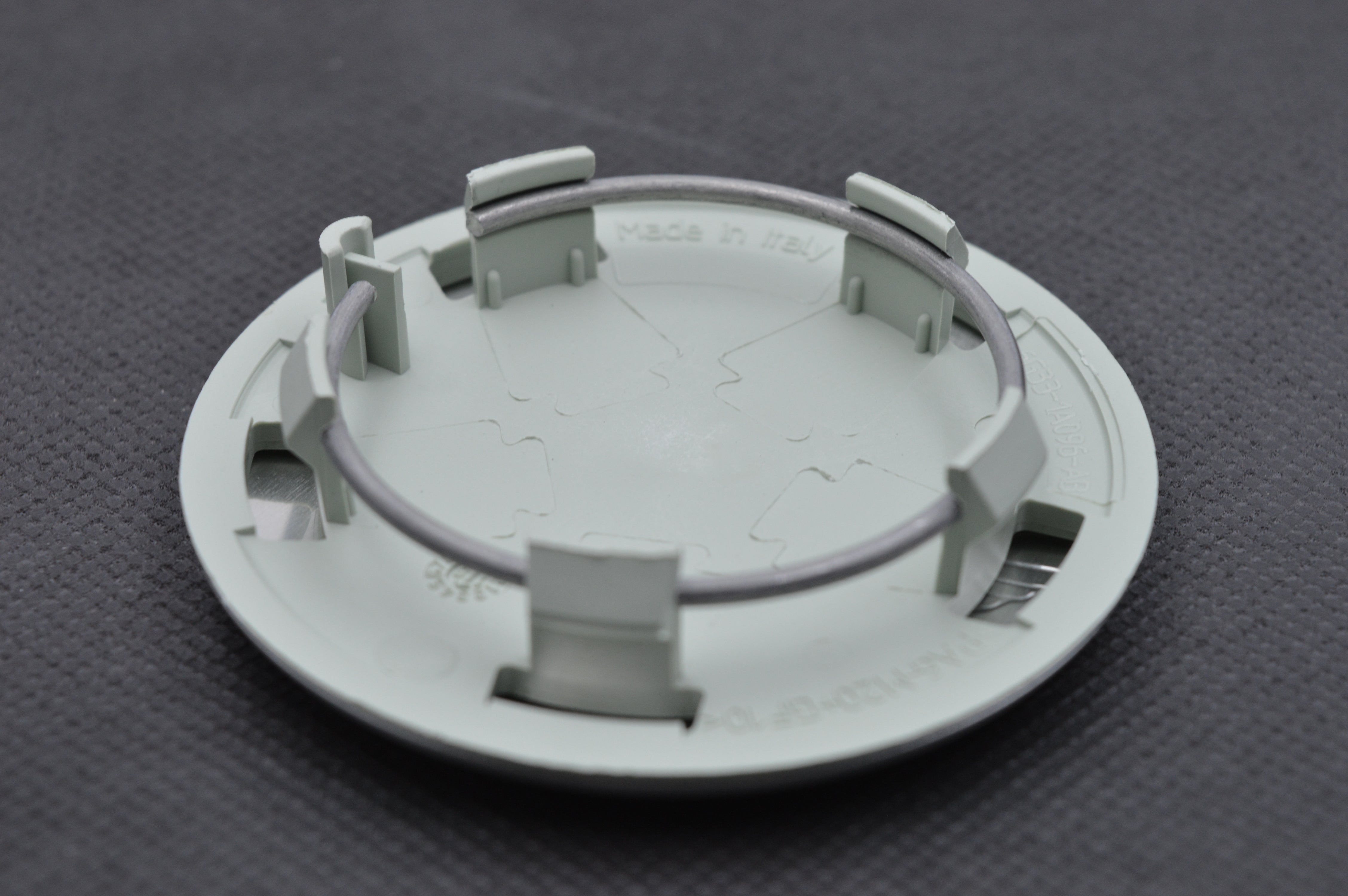 Genuine Aston Martin Wheel Centre cap Kit 6G33-1A096-AA Factory