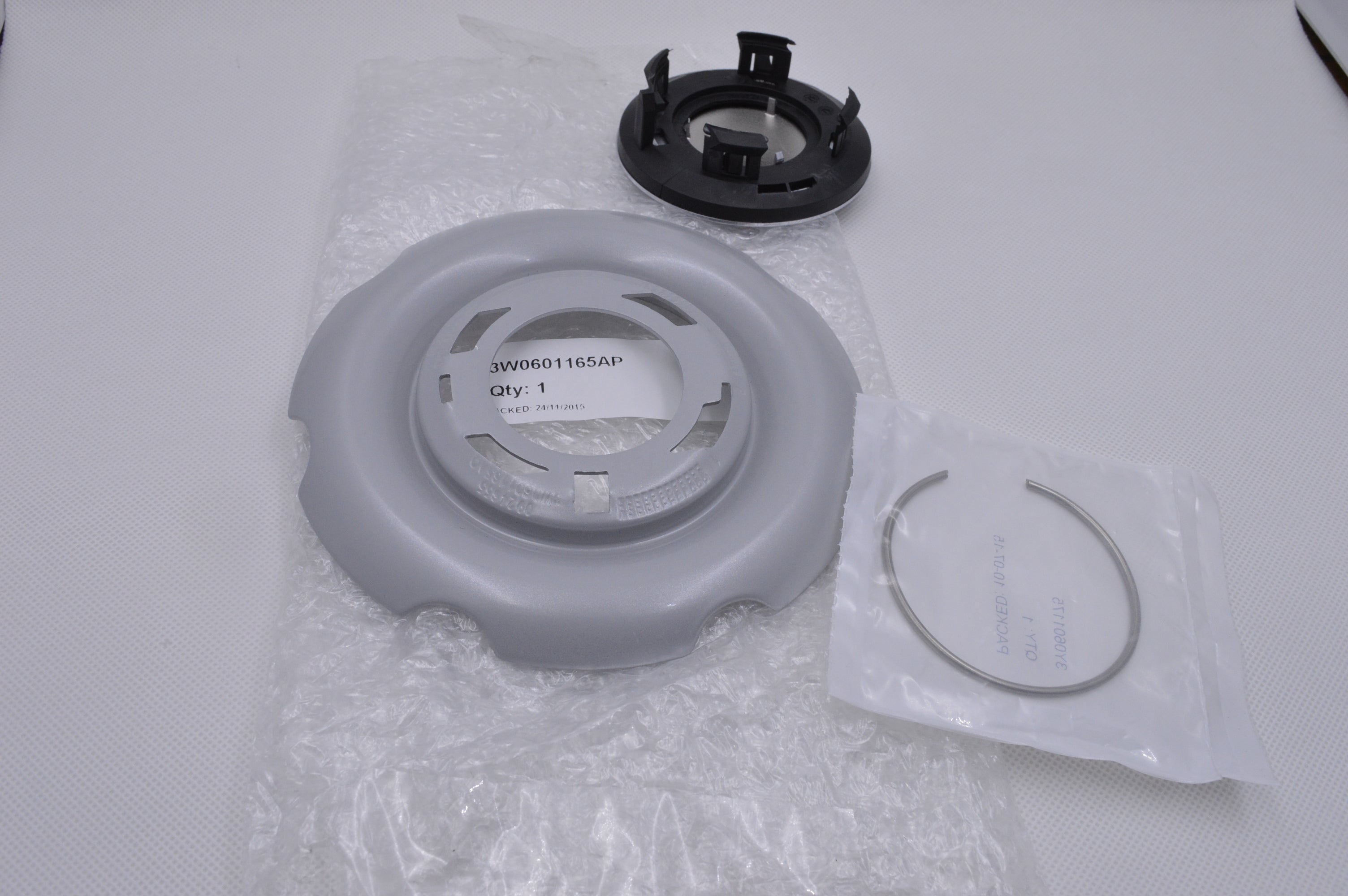 1xGenuine Bentley Continental 21''GT Centre Cover Hub Cap 3W0601165AP Factory