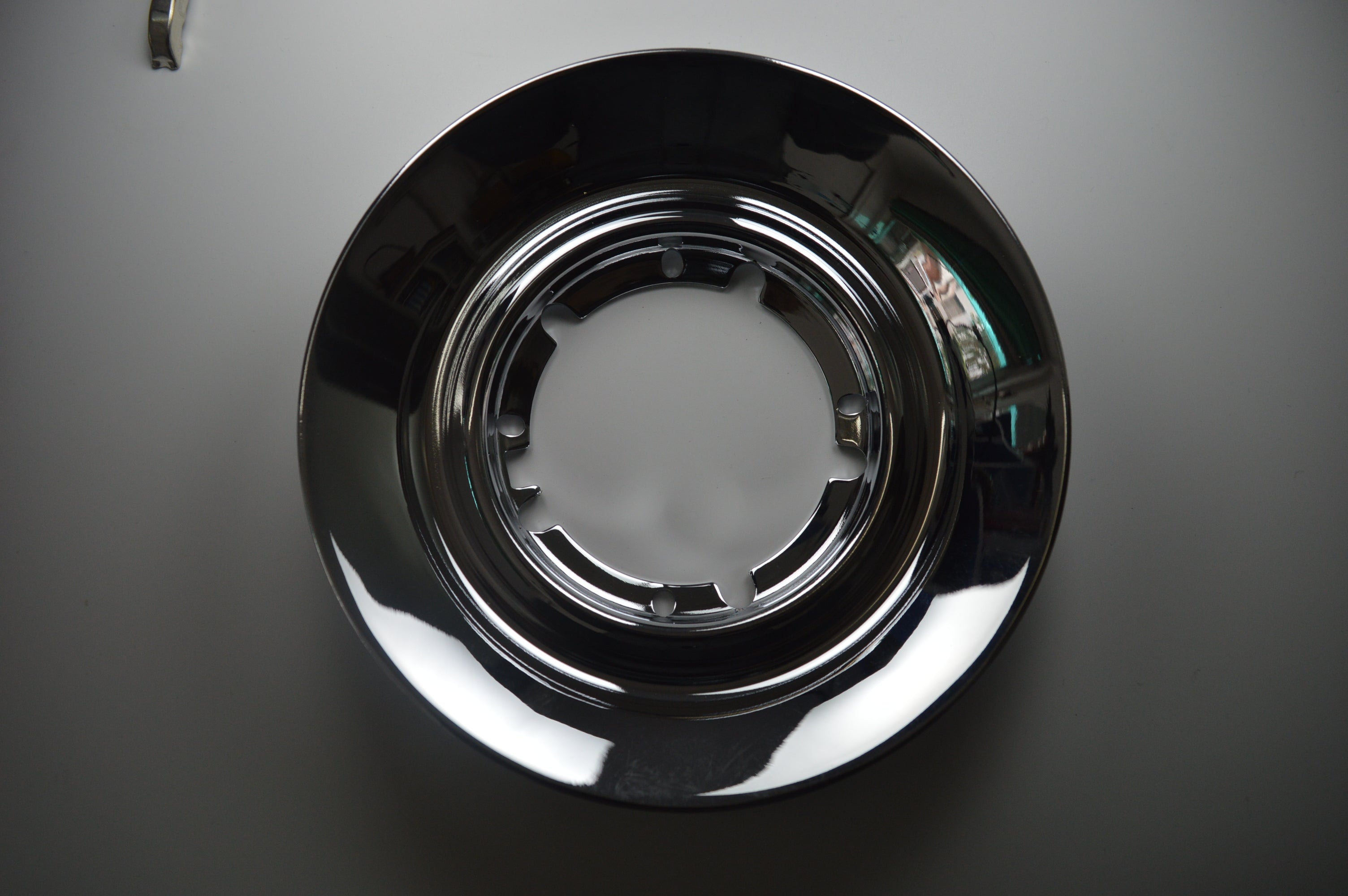 GENUINE BENTLEY CONTINENTAL FLYING SPUR CHROME CENTRE CAP BADGE SPOKE Factory