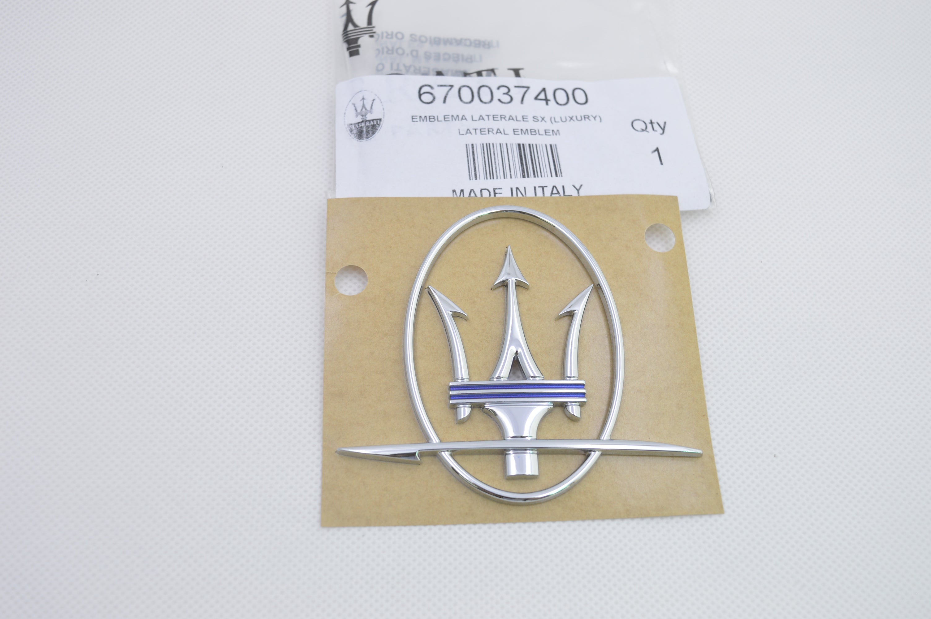Maserati 2017 Quattroporte Ghibli Trident left Side Emblem Badge Blue 670037400 Factory