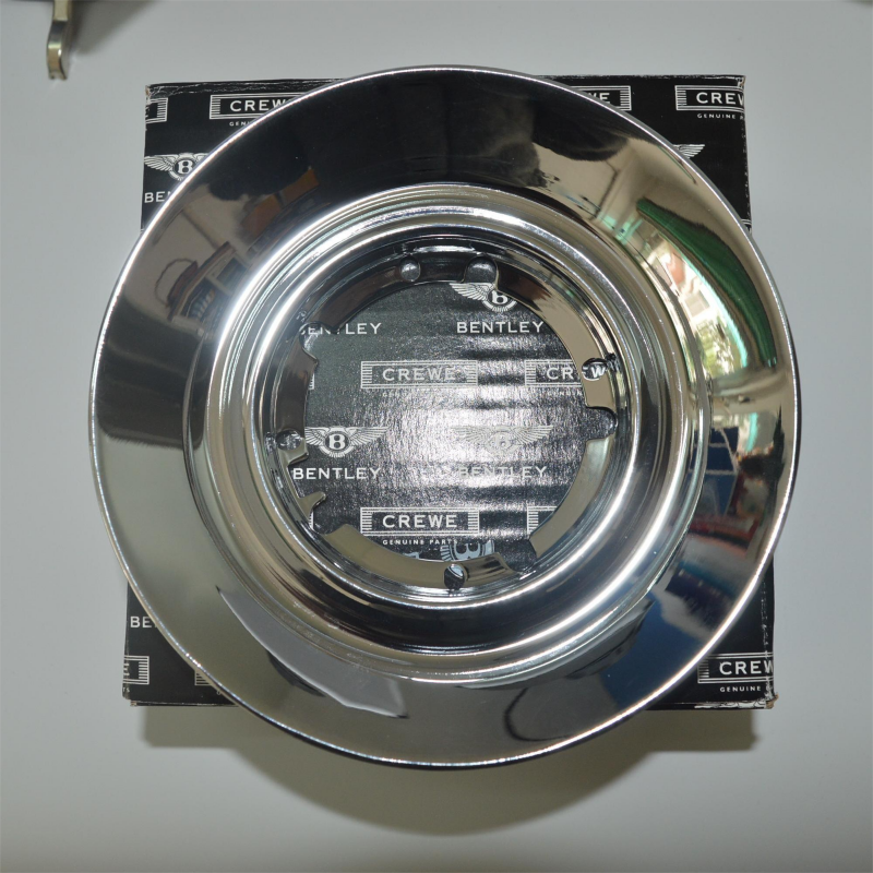 GENUINE BENTLEY CONTINENTAL FLYING SPUR CHROME CENTRE CAP BADGE SPOKE Factory