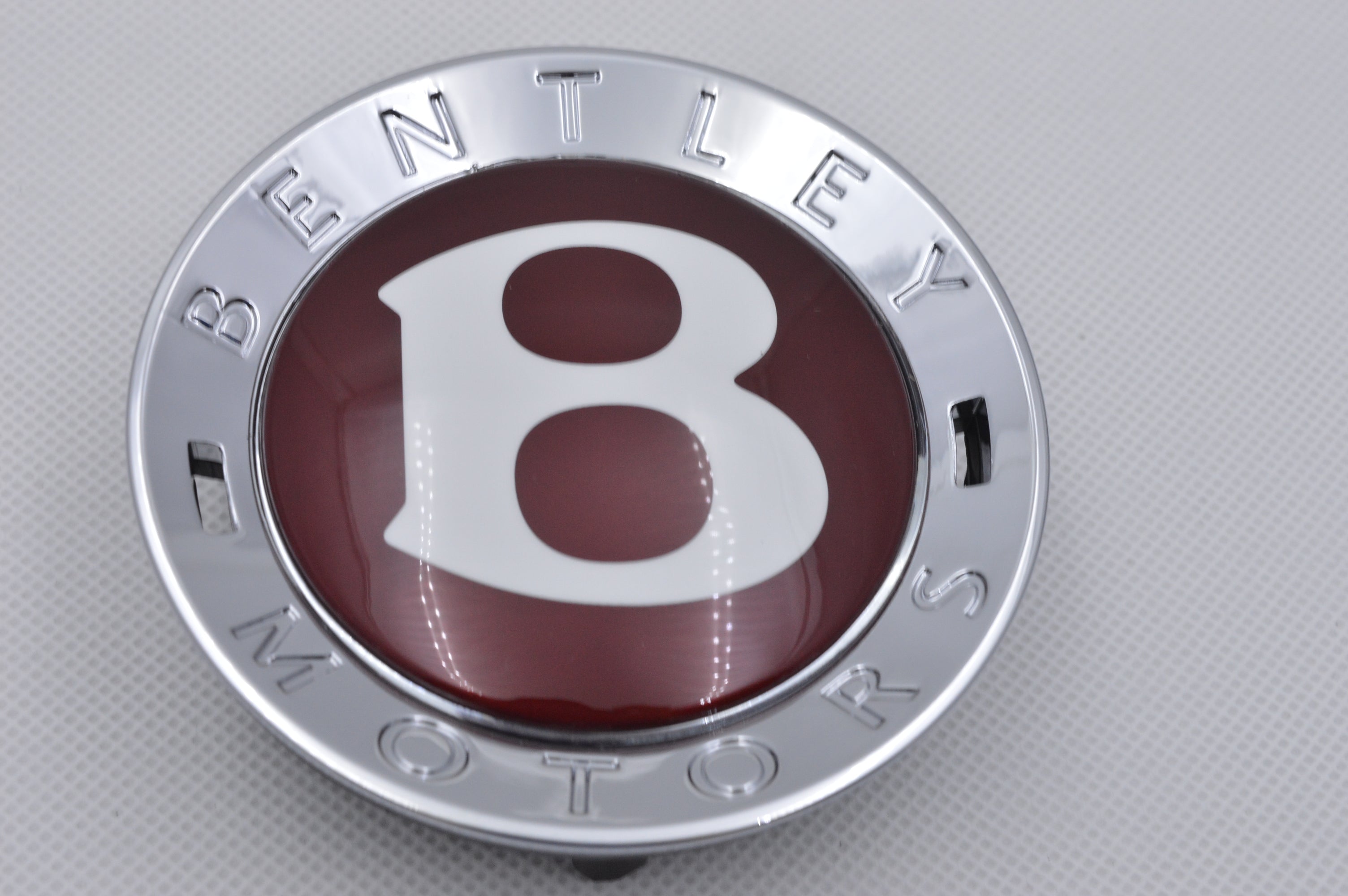 Genuine Bentley Centre Cap Red"B" Continental GT Spur GTC 1 Piece 3W0601159M Factory