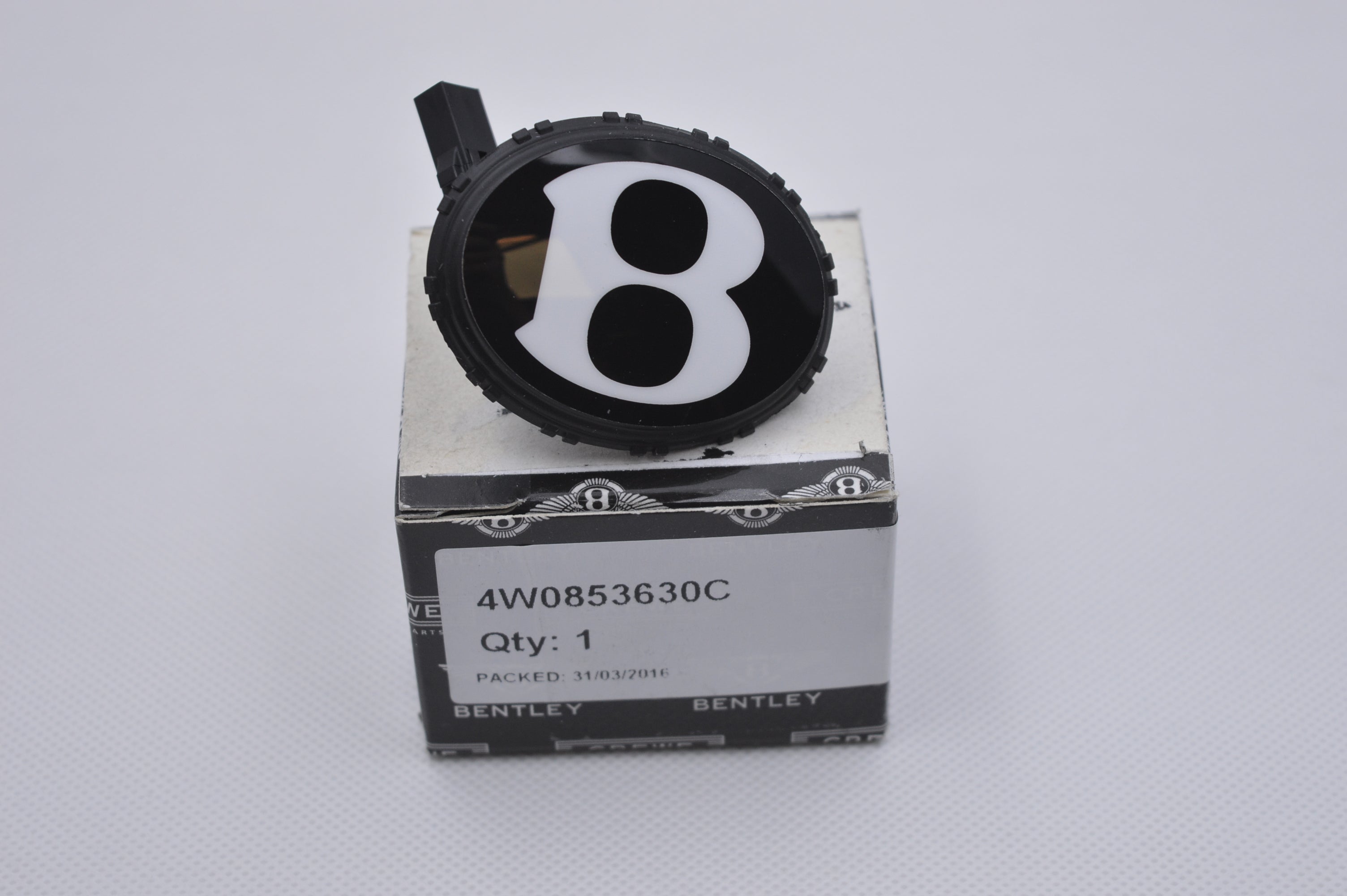 Genuine Bentley Flying Spur W12 Rear Hood Emblem Badge Black "B" 4W0853630C Factory