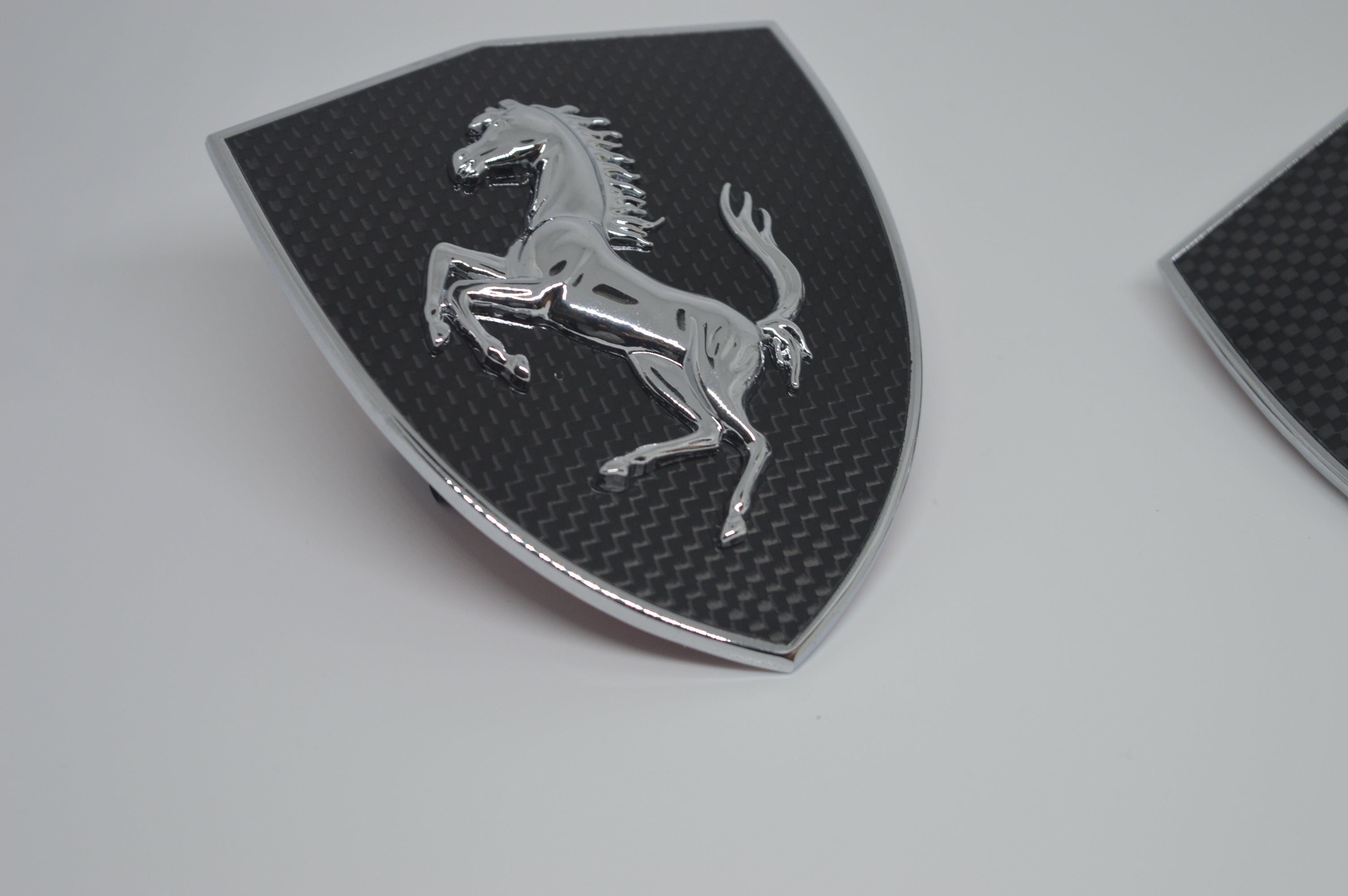 Ferrari 488 458 Italia California Carbon Fiber Fender Shield badge Emblem Kit Italiaspares