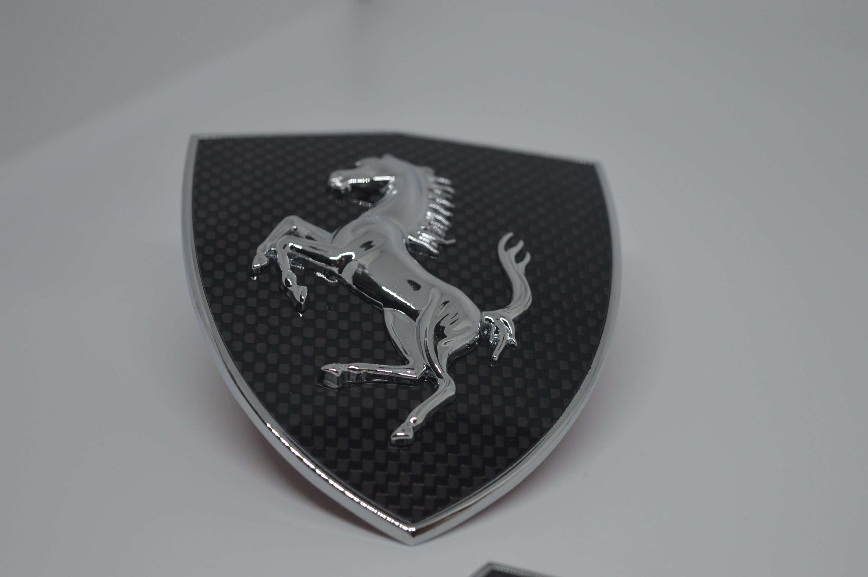 Ferrari Carbon Fiber Fender Shield & Front Bonnect badge Emblem Kit Italiaspares