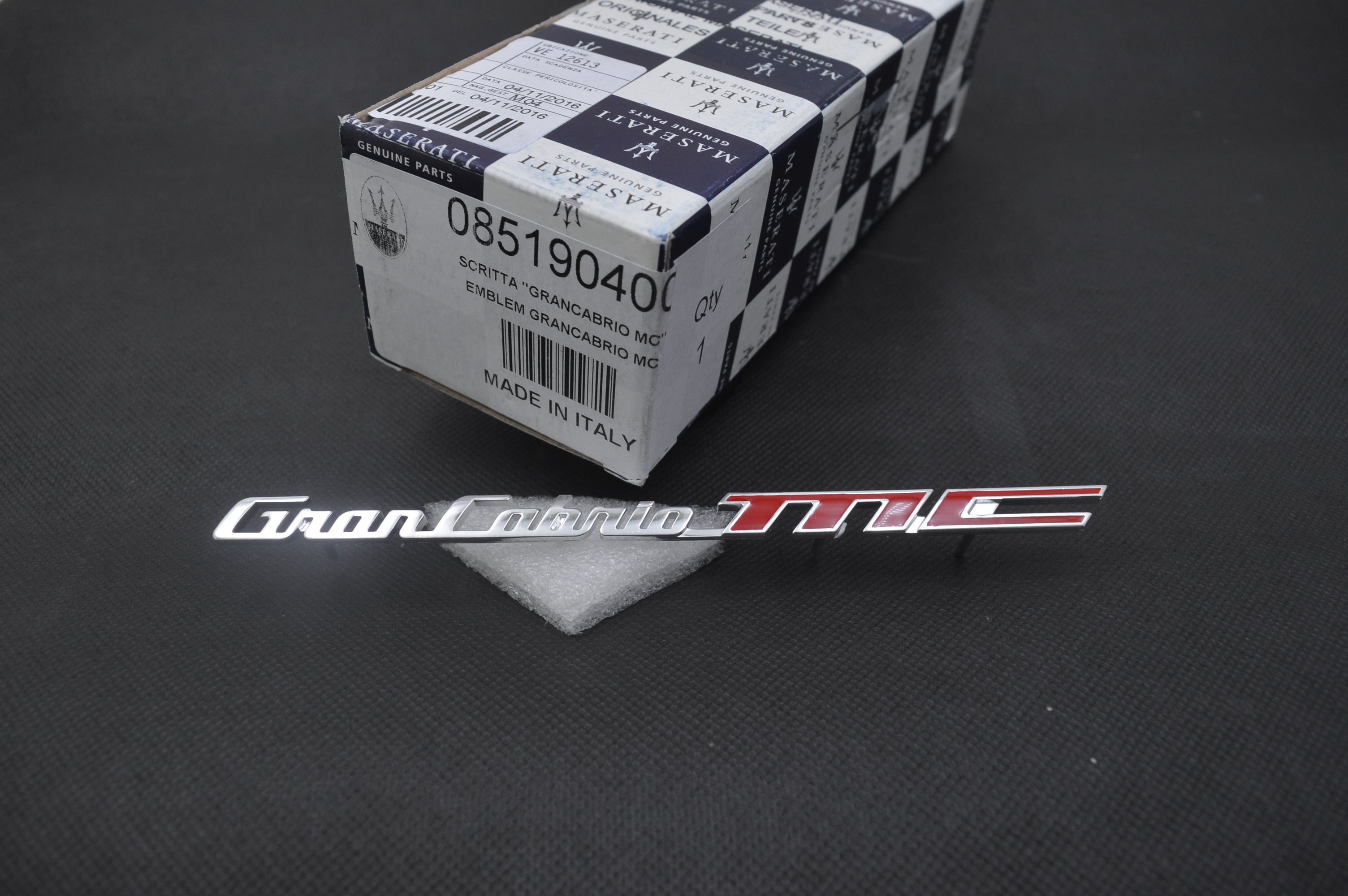 Genuine Maserati GranCabrio MC Interior Marker Side badge emblem # 85190400 Factory