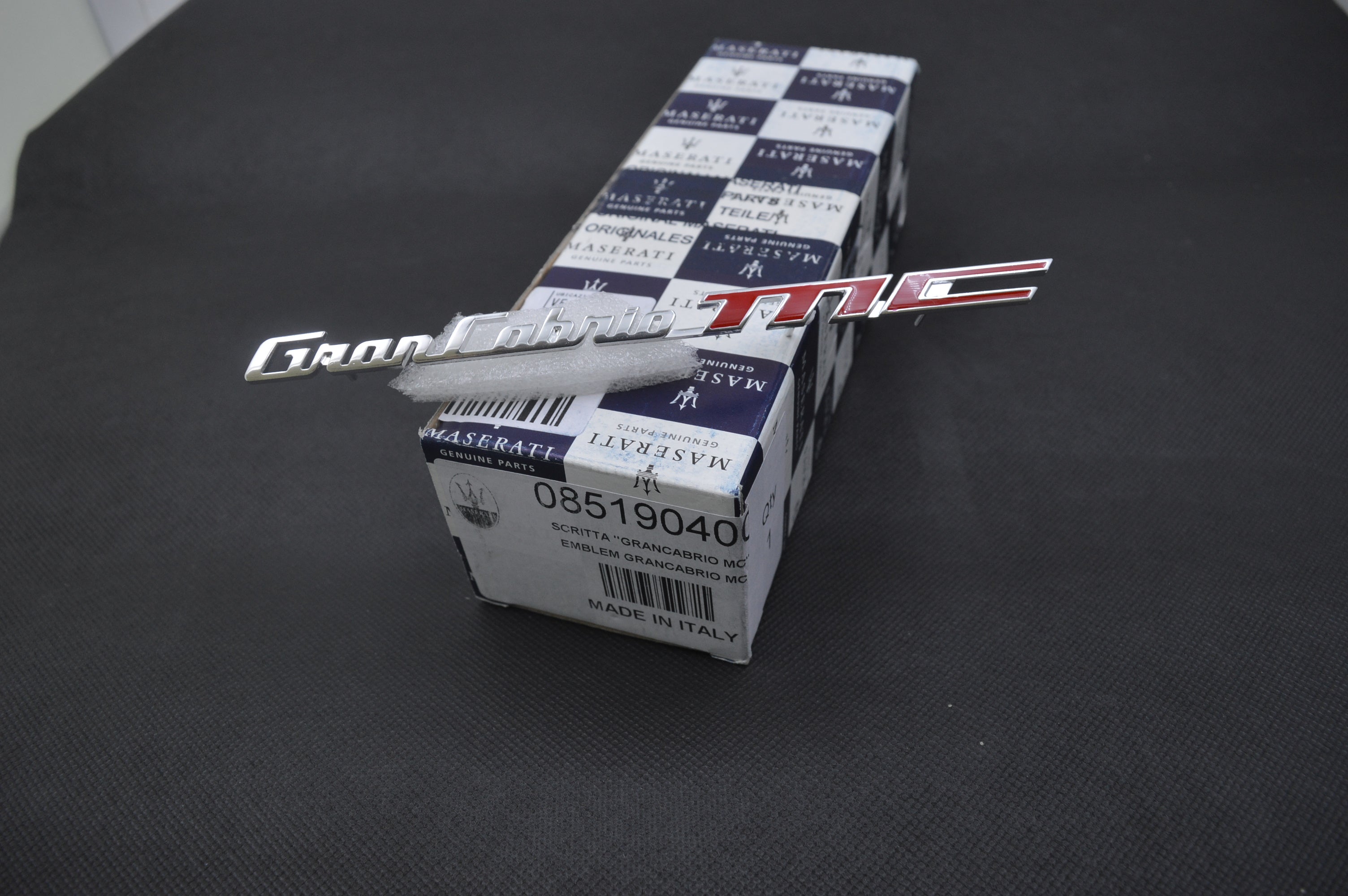 Genuine Maserati GranCabrio MC Interior Marker Side badge emblem # 85190400 Factory