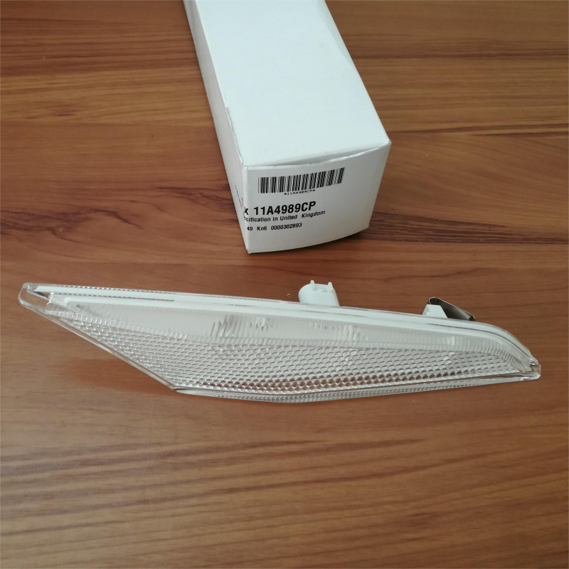Genuine McLaren MP4-12C Front Right Side Marker Lamp White 11A4989CP Factory