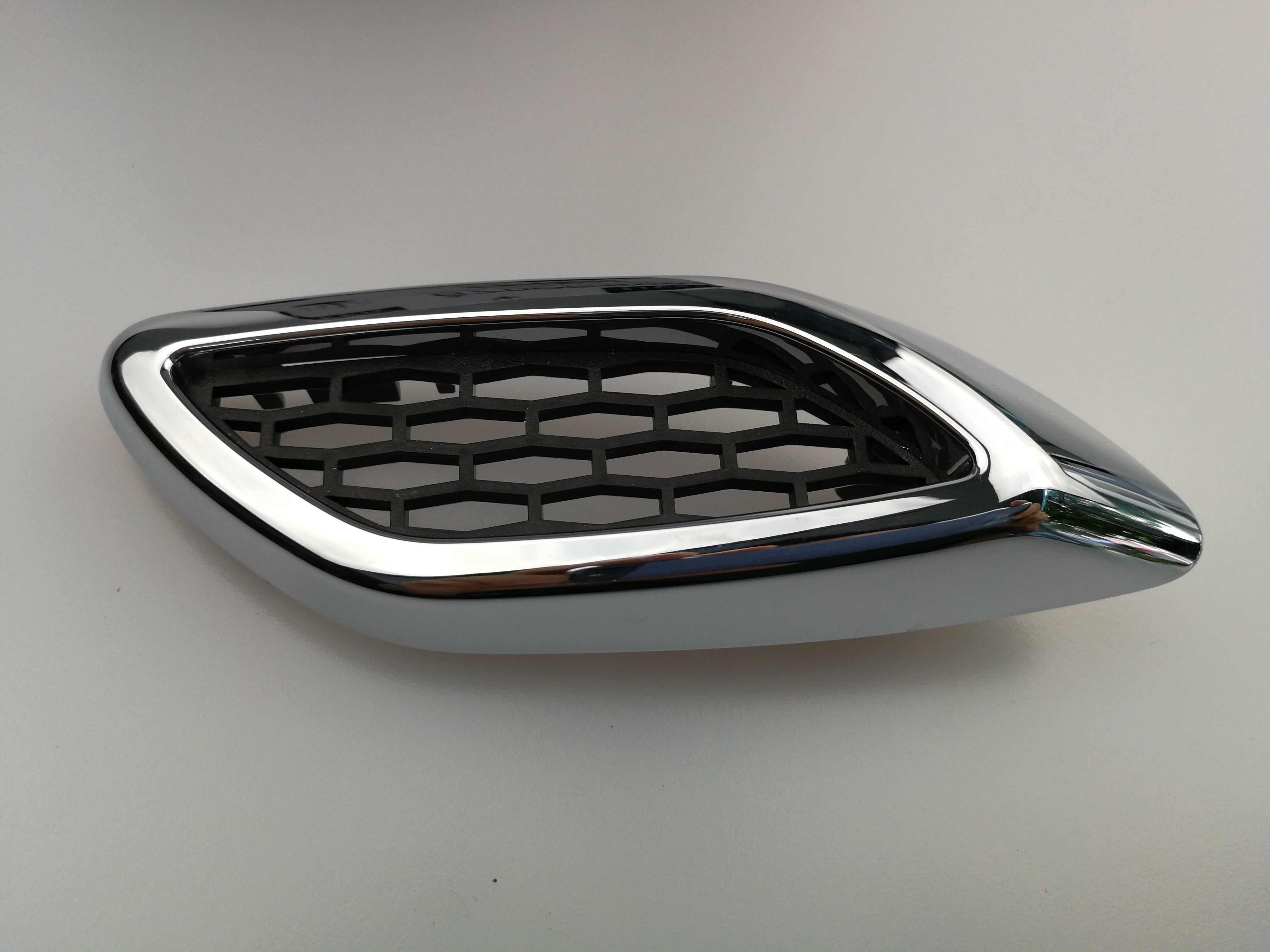 Genuine Maserati Levante Fender Air Outlet Vent Left 1 piece 670065952 Factory