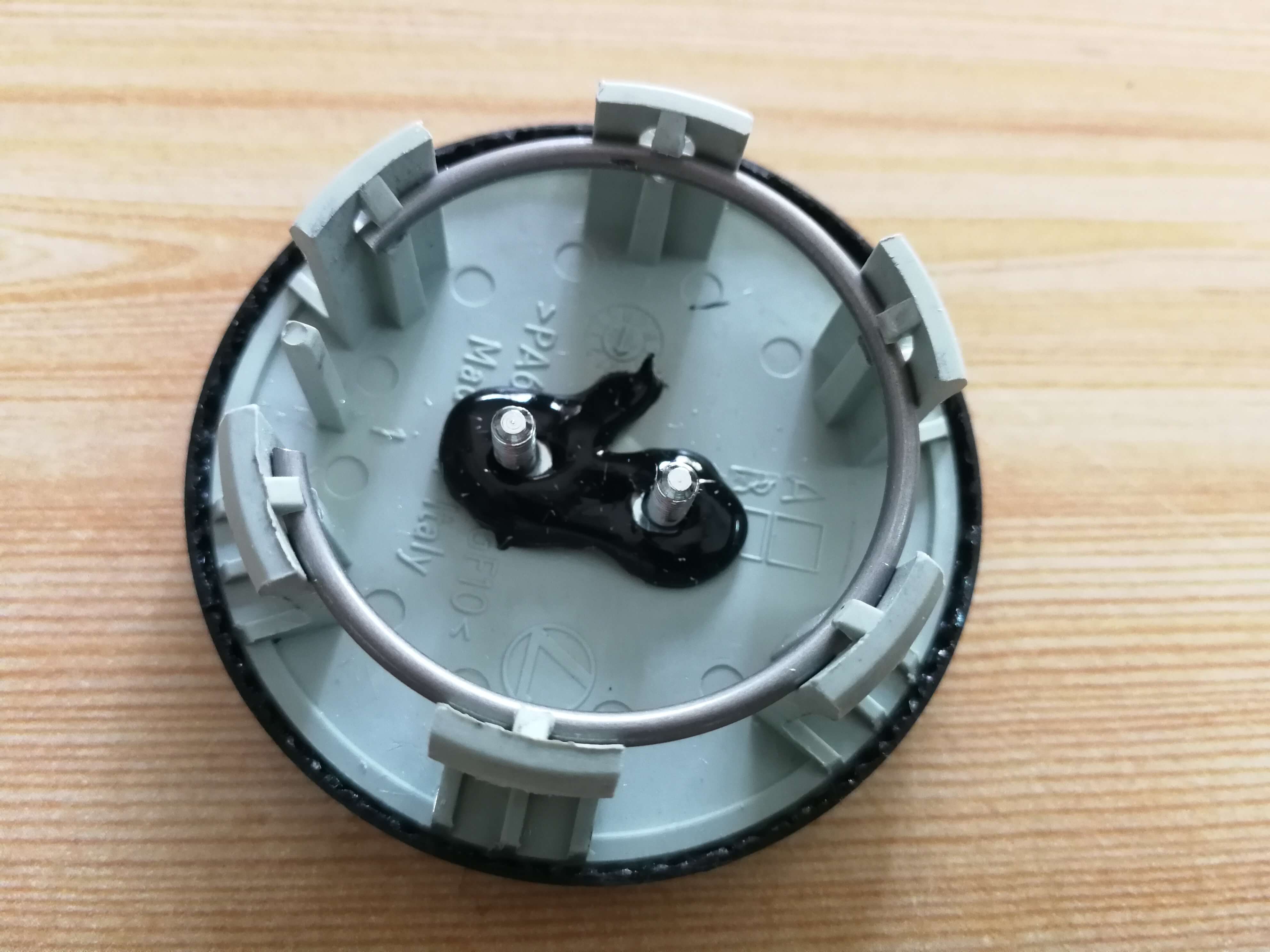 1X Ferrari F430 458 California 488 Carbon Fiber Wheel Hub Center Cap 281089 Italiaspares