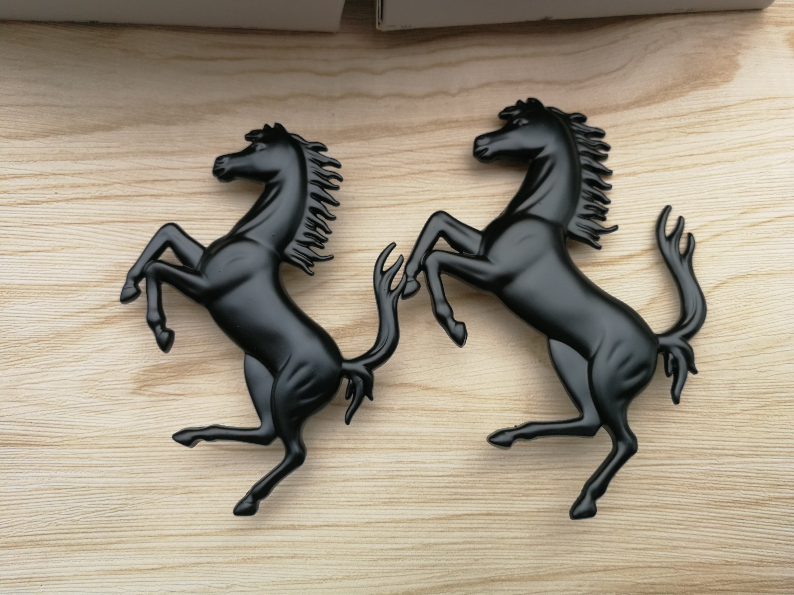 Ferrari California Front&Rear Bumper Horse Badg Emblem Kit Black Italiaspares