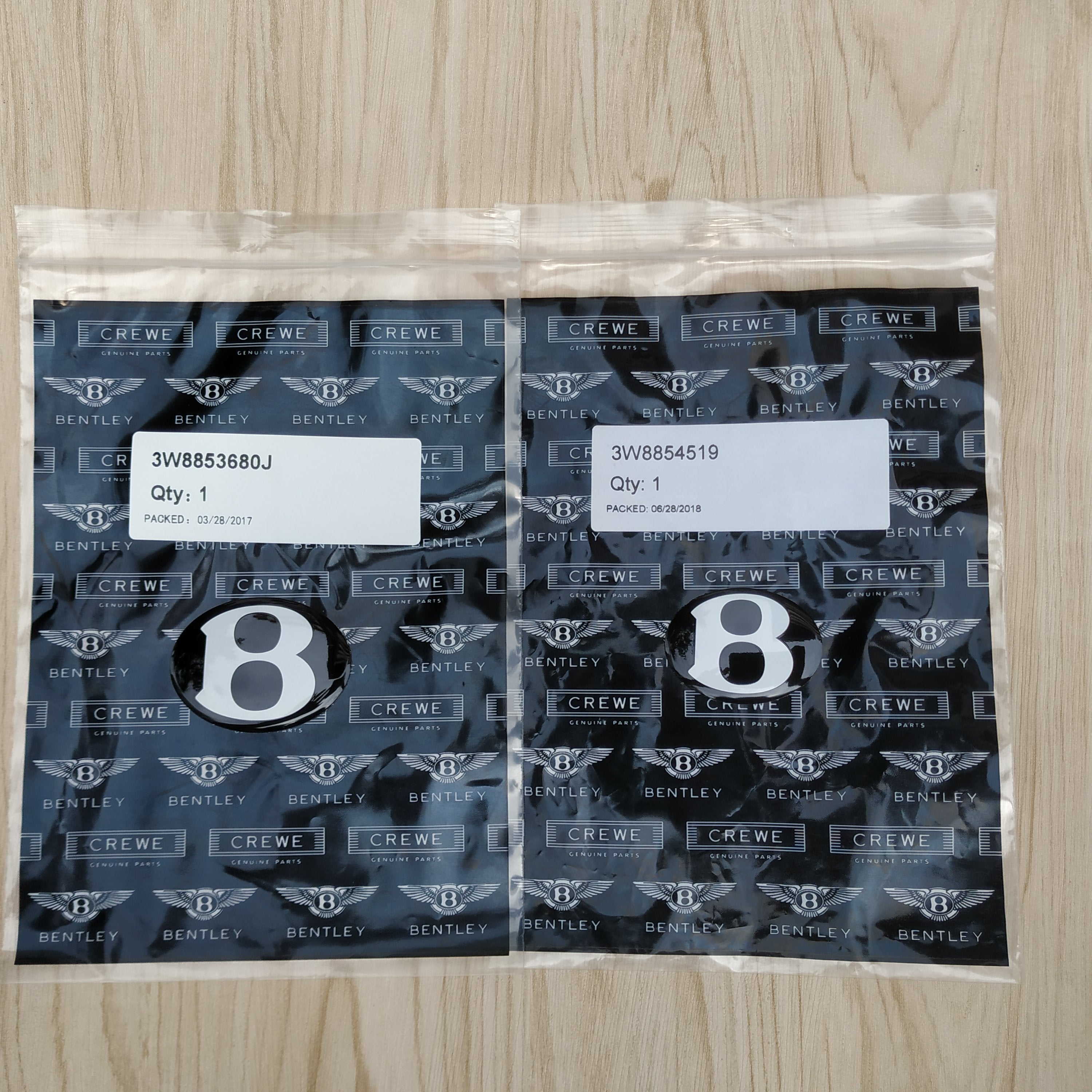 Bentley 13-19 Continental Flying Spur Front & Rear Black Badge Emblem Kit Italiaspares