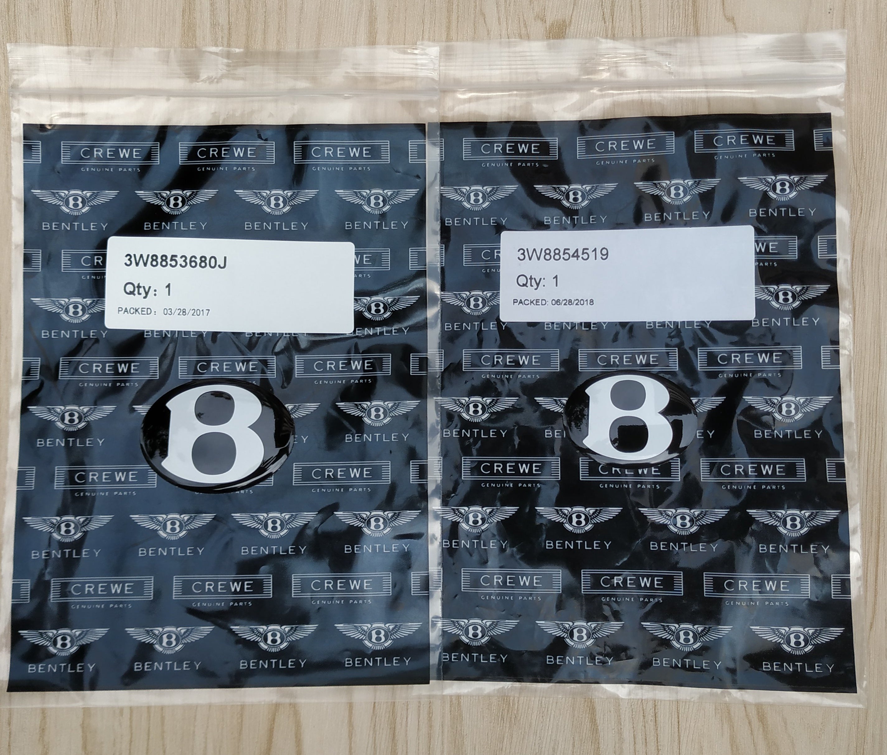 Bentley 13-19 Continental Flying Spur Front & Rear Black Badge Emblem Kit Italiaspares