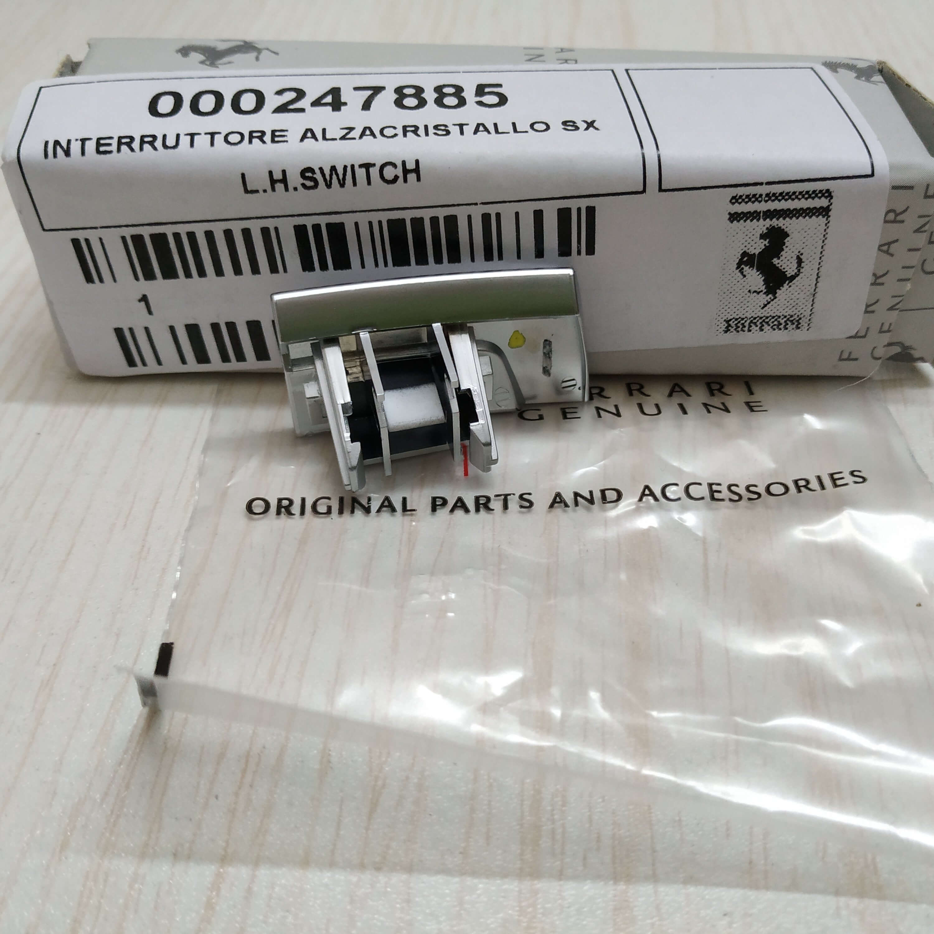 Ferrari 458 488 FF Left Power Window Switch Button 247885 Factory