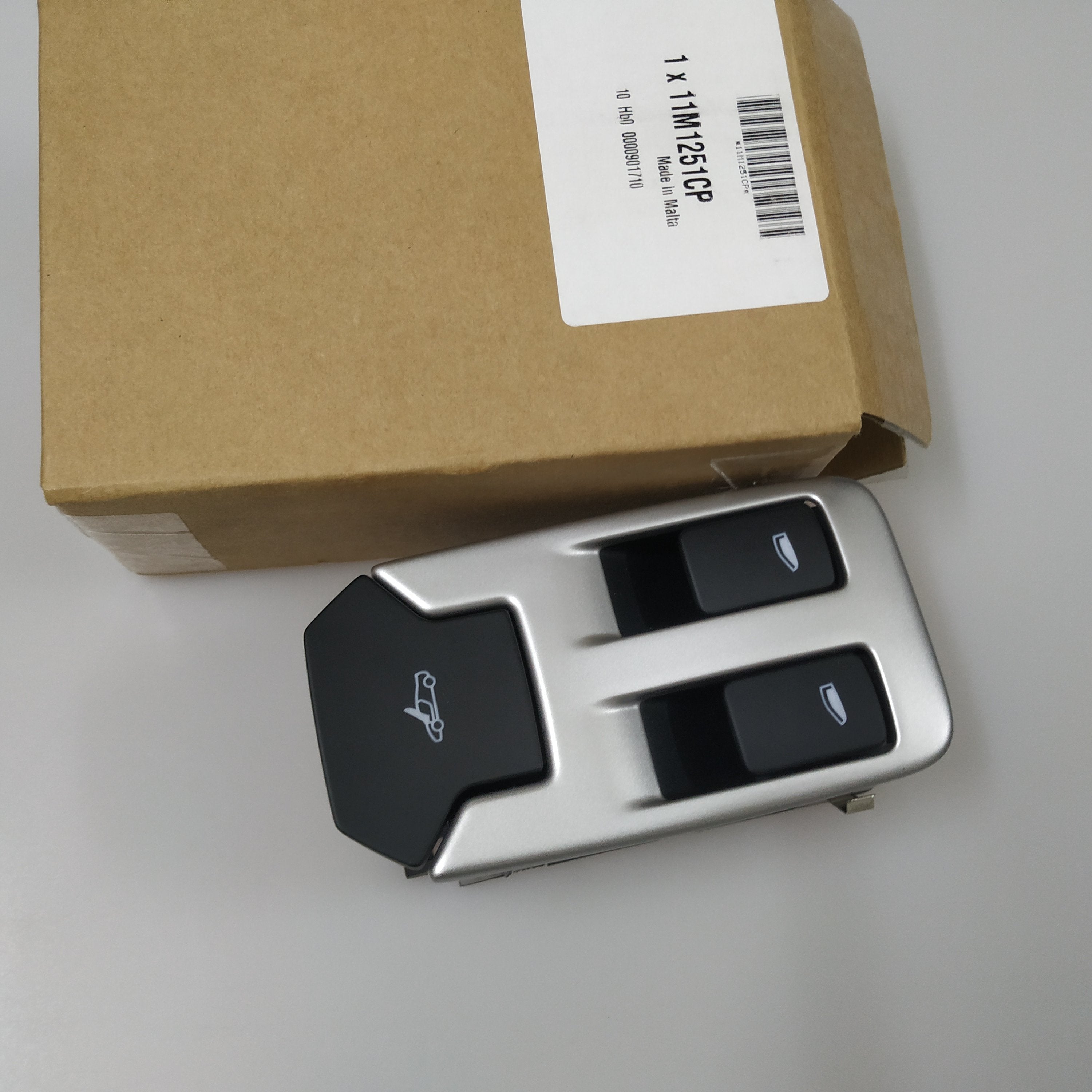 1XGenuine McLaren 650S Power Window Master Switch 11M1251CP Factory