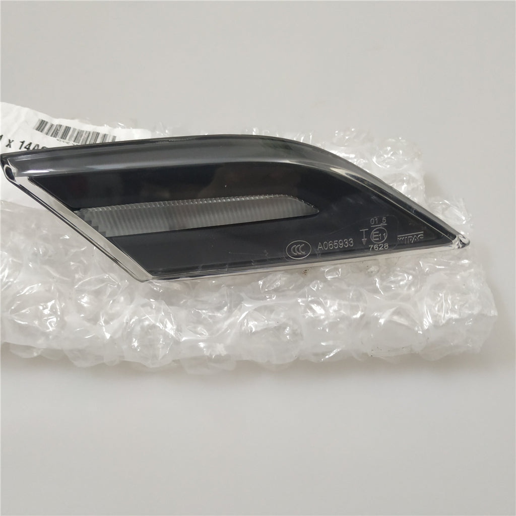 Genuine McLaren 720S Clear Smoked Side Marker Lamp Kit Factory