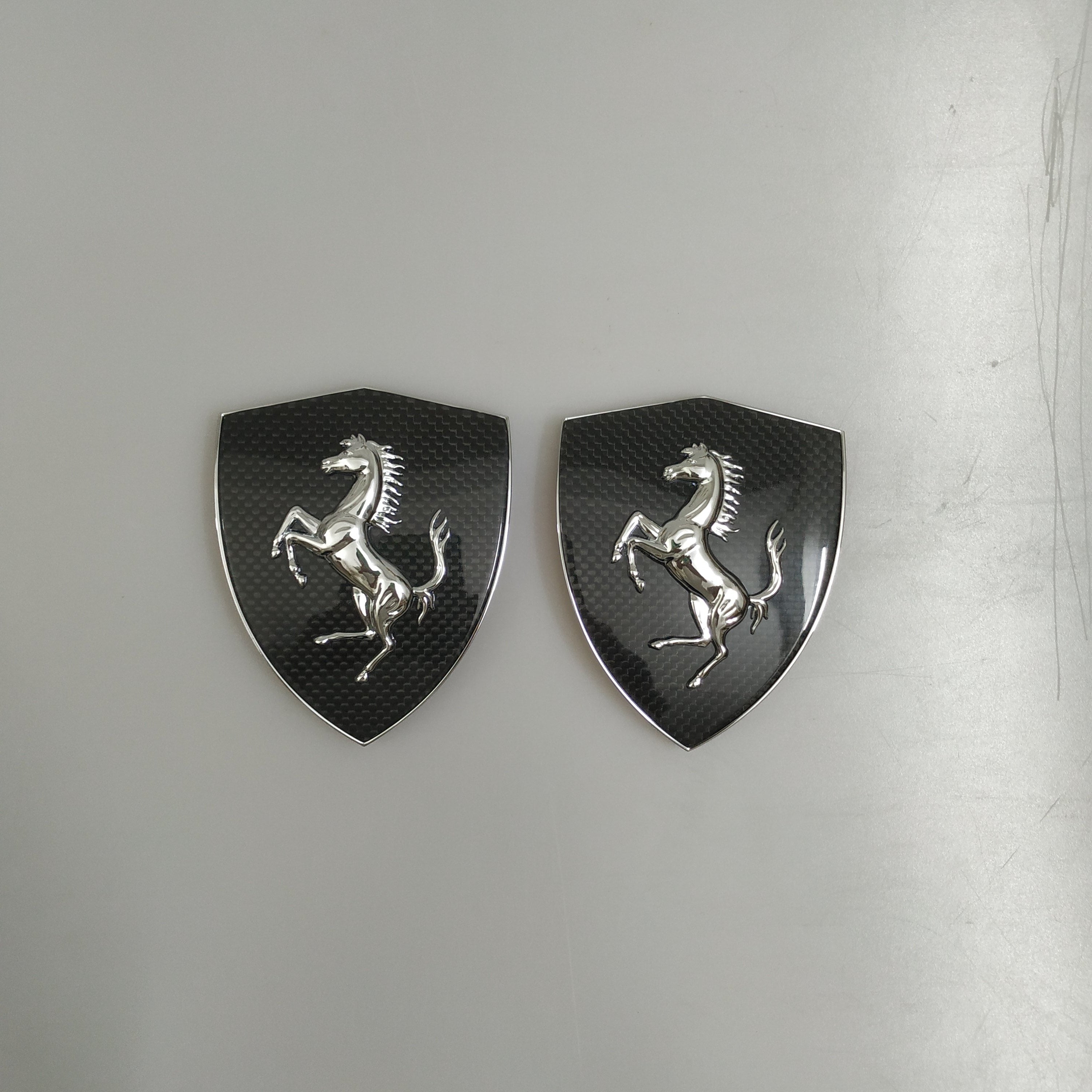 Ferrari F8 Carbon Fiber Fender Shield badge Emblem Kit Italiaspares