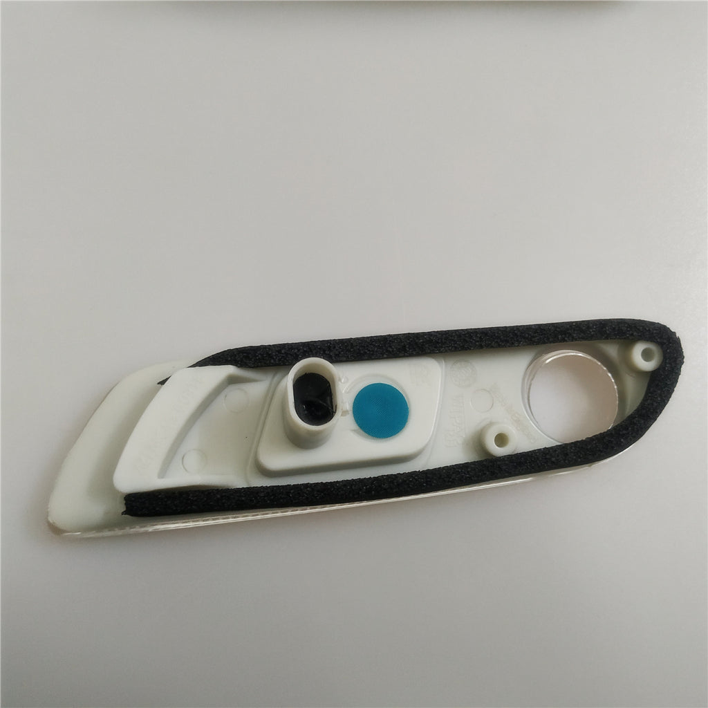 Rolls Royce Ghost Wraith Dawn Front Left Side Marker Light White Italiaspares