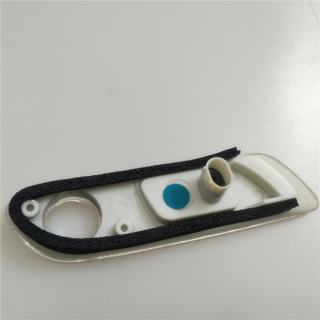 Rolls Royce Ghost Wraith Dawn Front Right Side Marker Light White Italiaspares