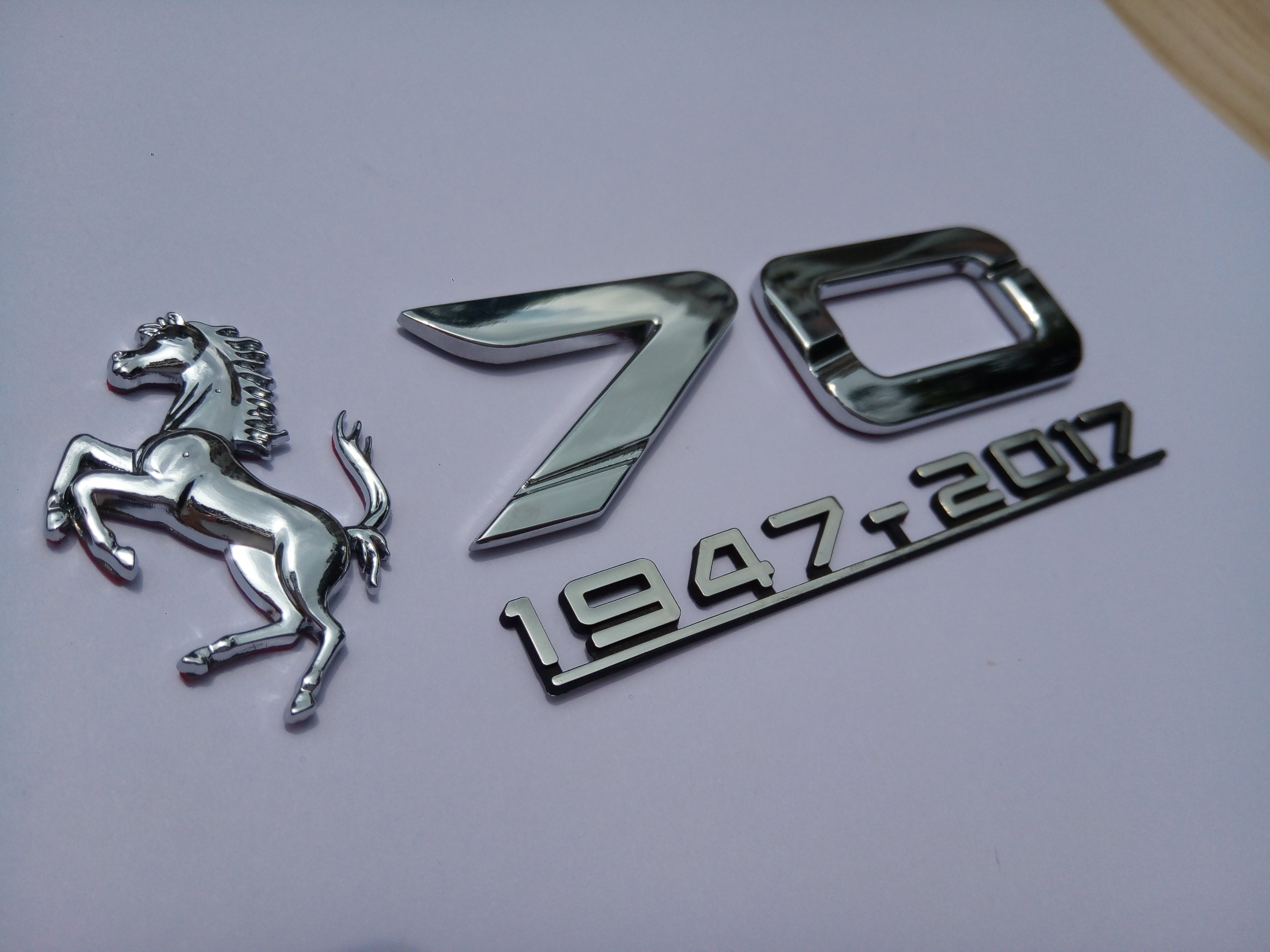 Ferrari 70th Anniversary LH RH Side Emblem Badge Chrome Set OEM NEW P/N 89326100 Italiaspares
