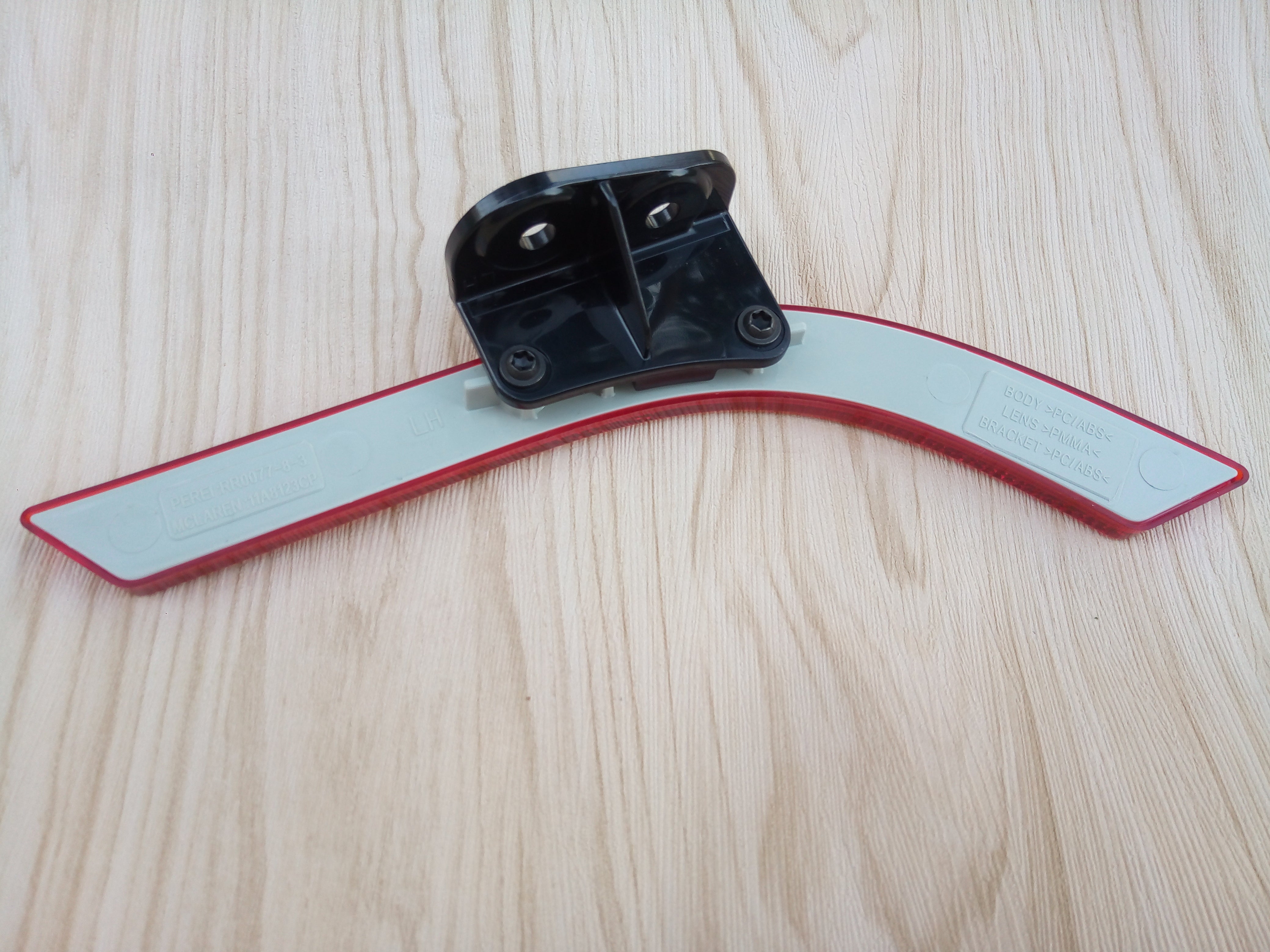 Genuine McLaren Rear Left Marker Lamp Reflector 11A8123CP Factory