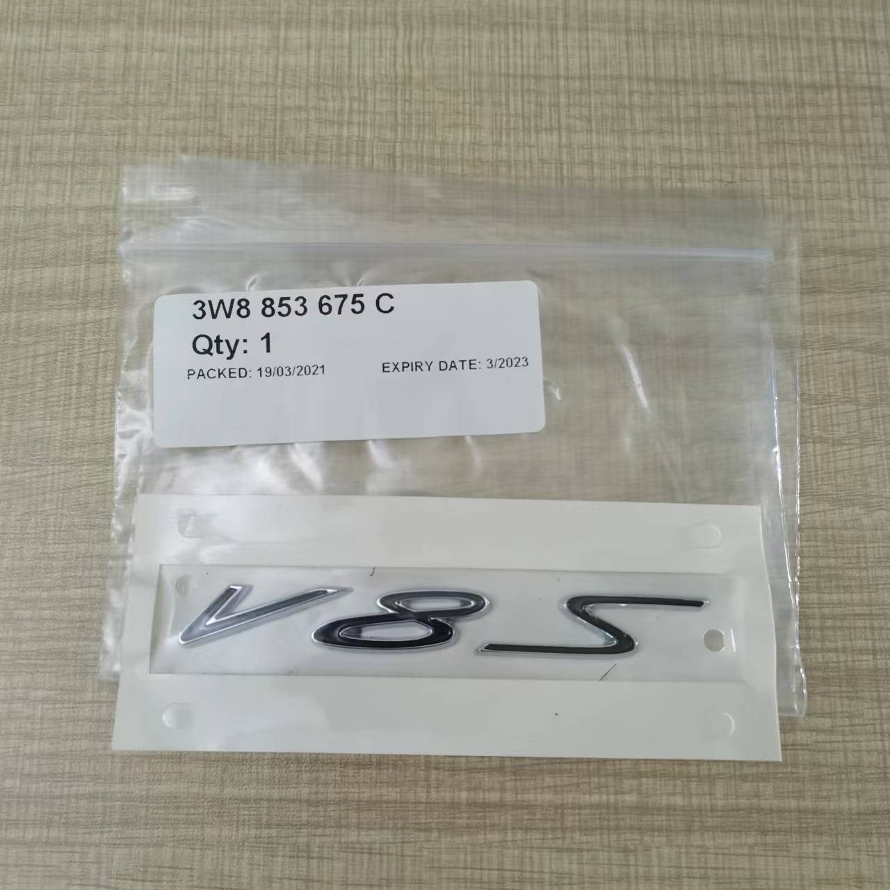 Genuine Bentley Continental GT Speed V8S Sidehead Emblem 3W8853675C Factory