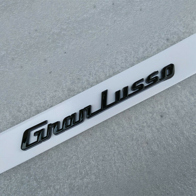 2xMaserati 2017 Quattroporte GranLusso Side Badge Emblem Glossy Black Italiaspares