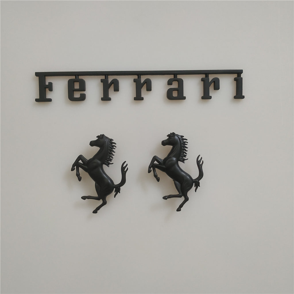 Ferrari Roma Italy badge&Rear Horse Badge Script & Wheel Caps Matte Black Kit Italiaspares