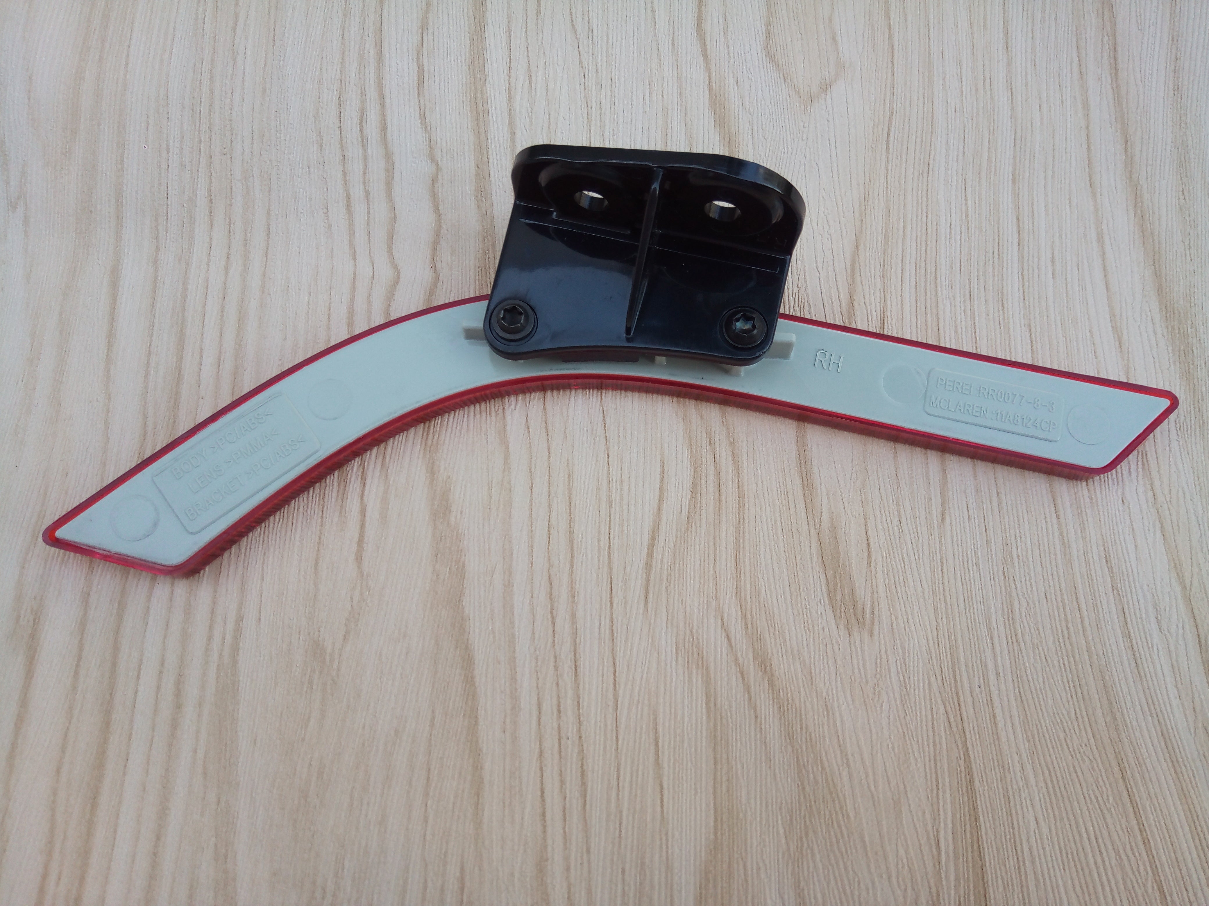 Genuine McLaren Rear Right Marker Lamp Reflector 11A8124CP Factory
